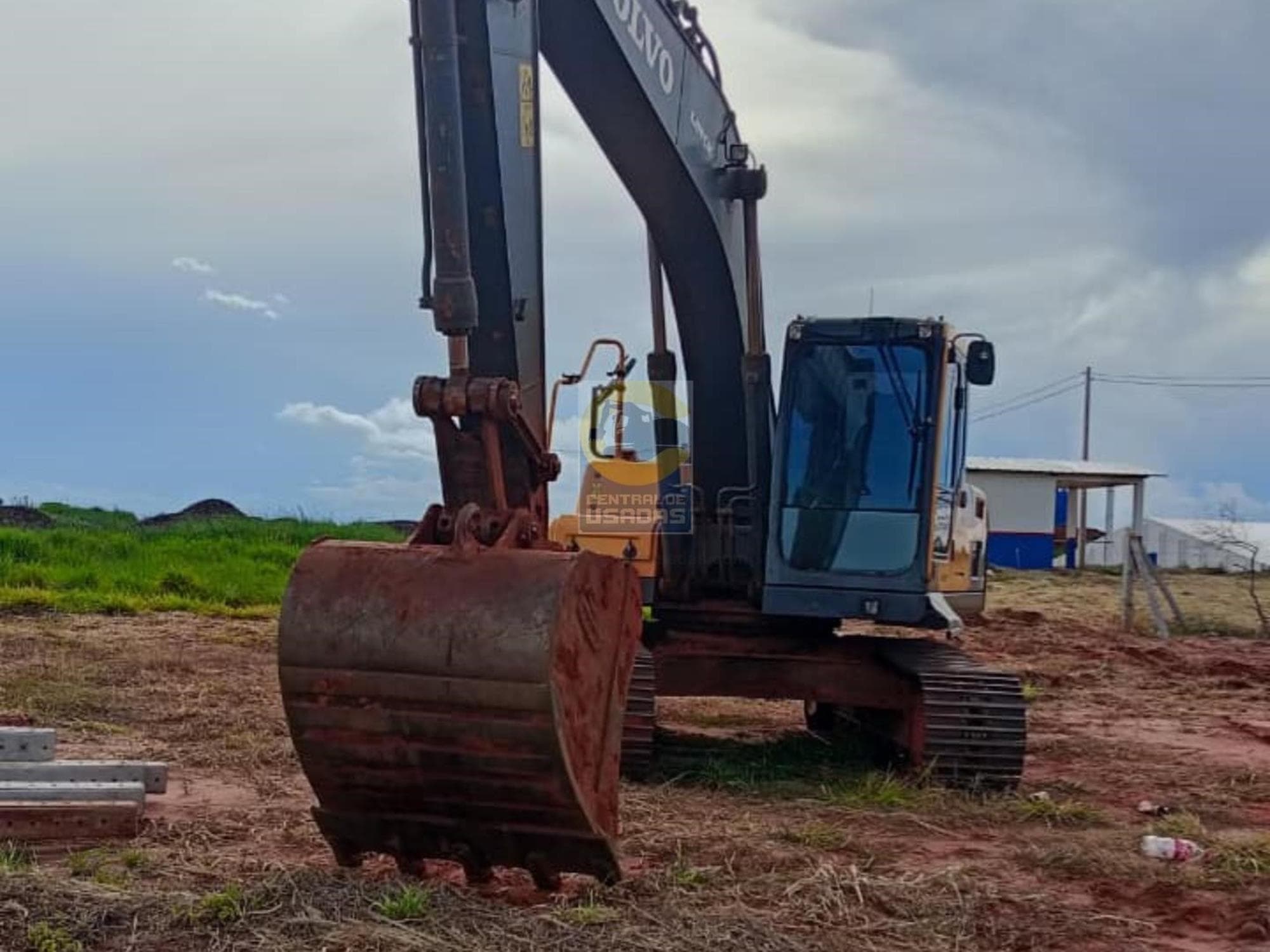 VOLVO EC210D sGCidjD.jpeg