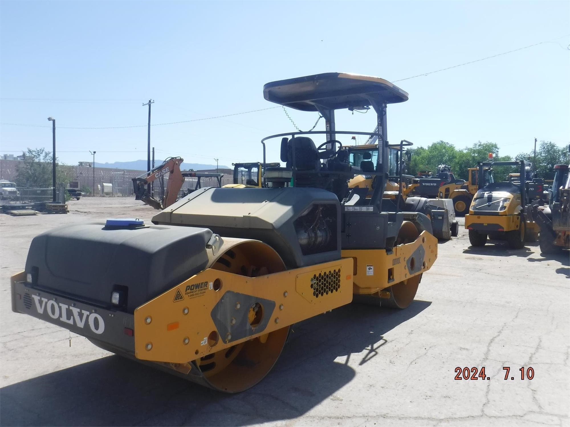 VOLVO DD110C br2kTRt.jpeg
