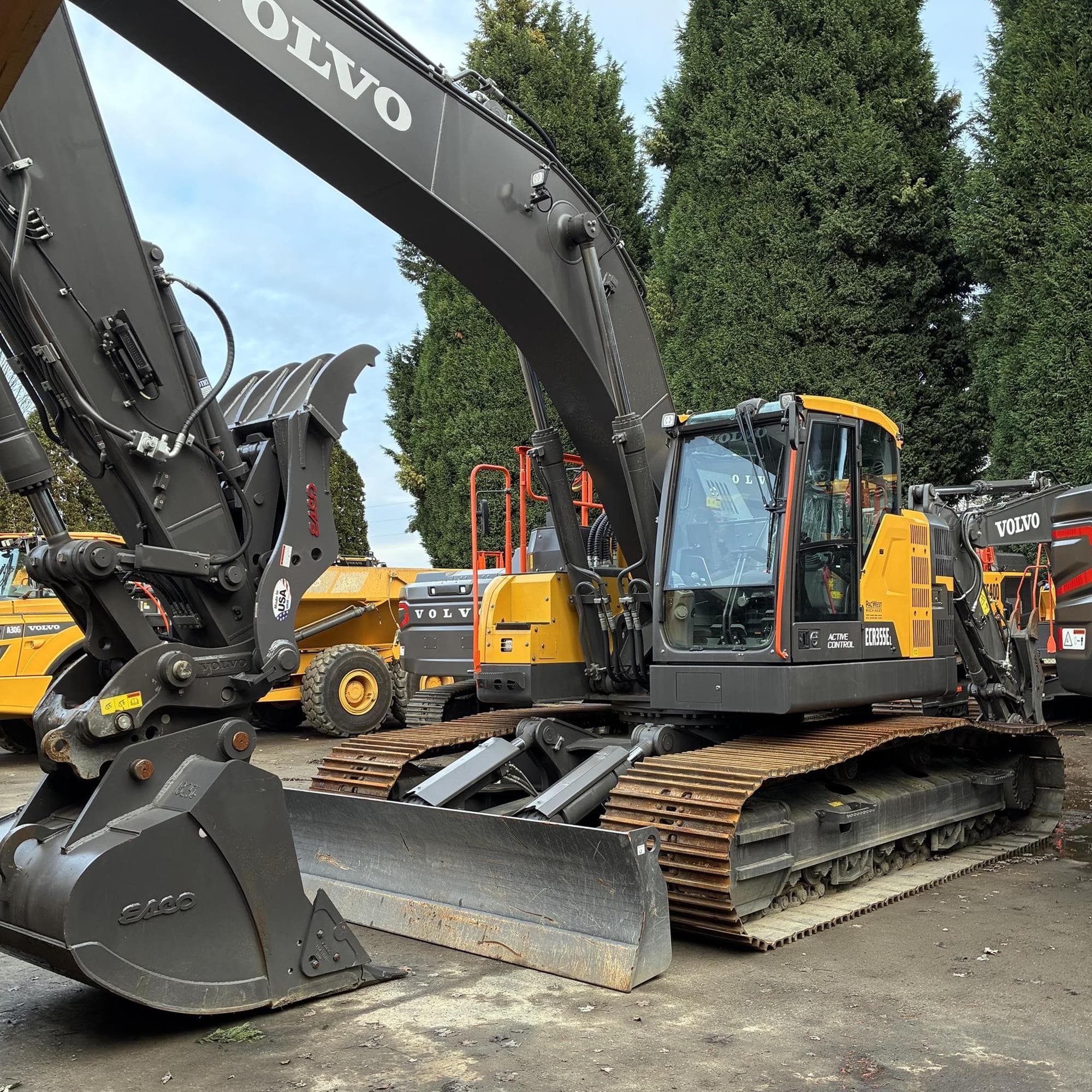 VOLVO ECR355EL B5%2fjY.jpeg