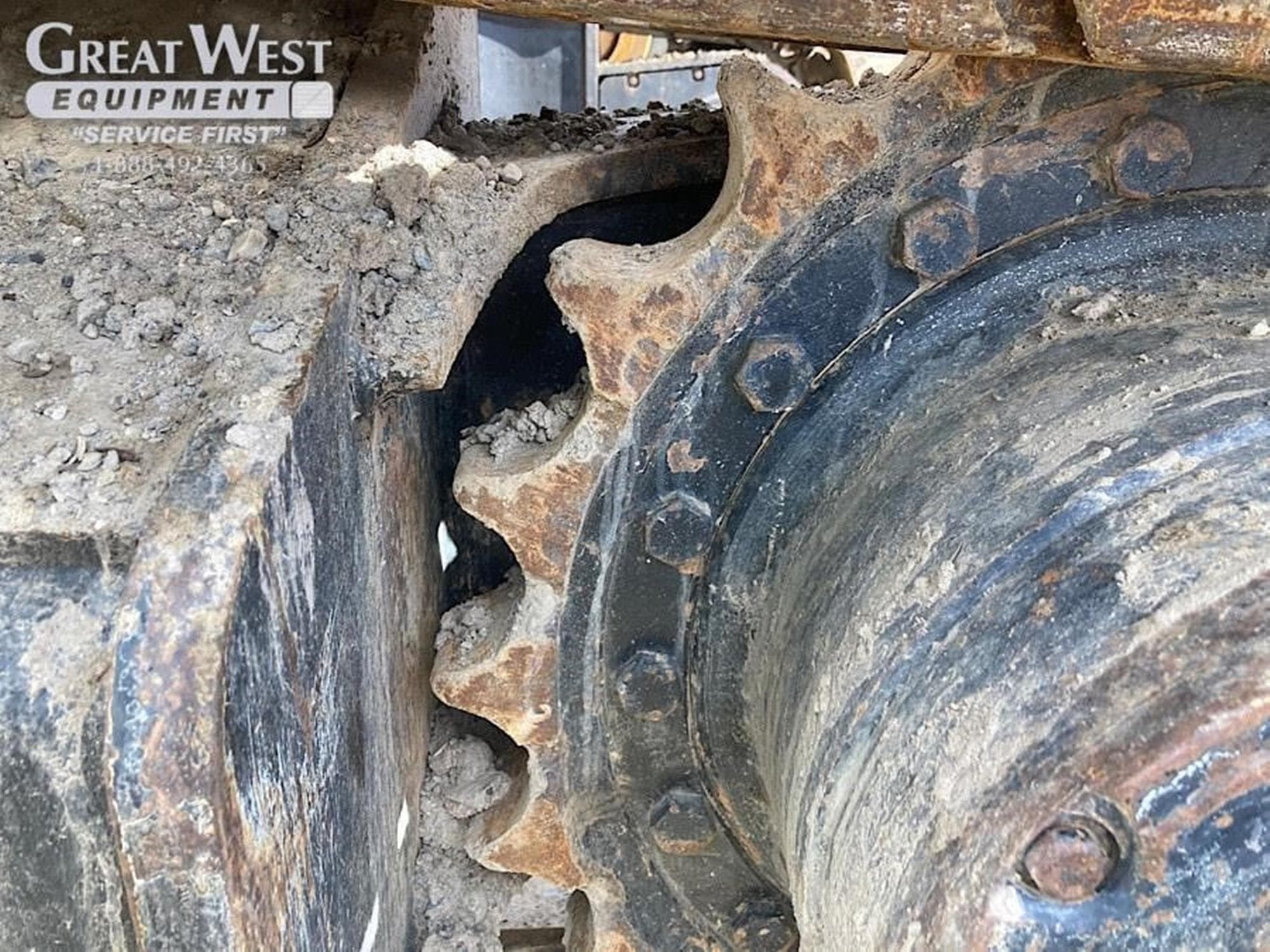 CATERPILLAR 324D FM SwORUWD.jpeg