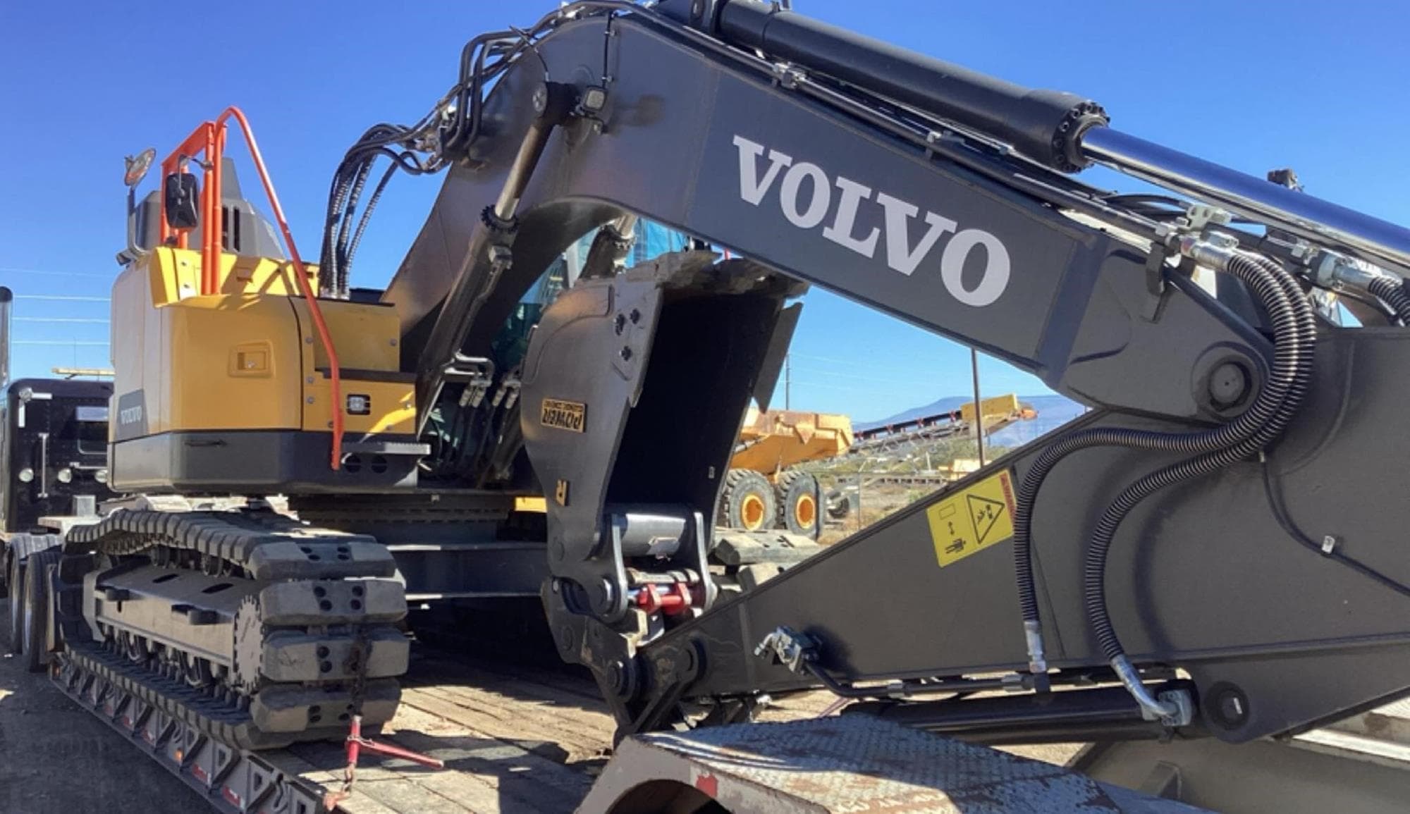 VOLVO ECR235EL n0o3tMe.jpeg