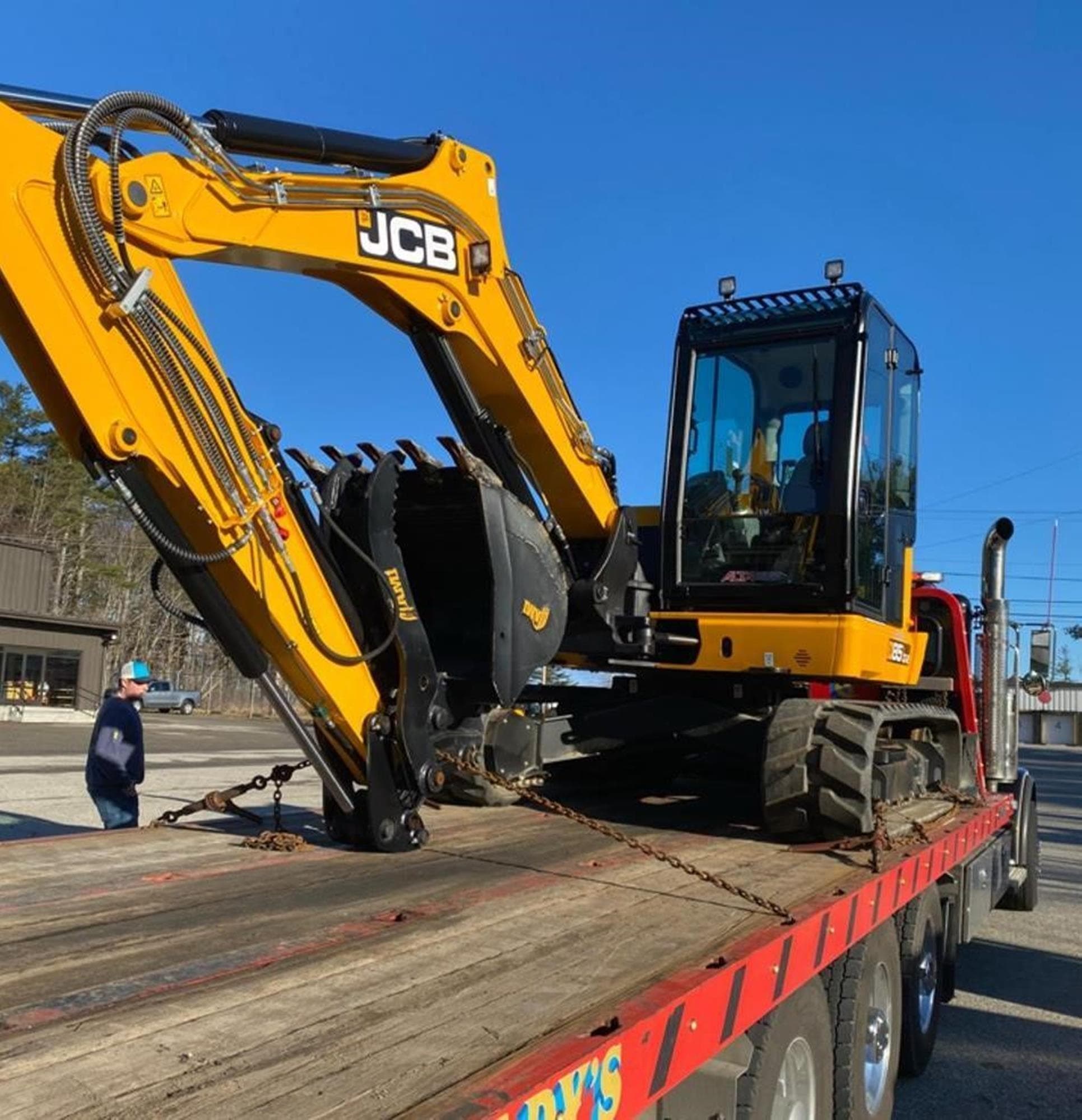 JCB 85Z-1 em0lumO.jpeg