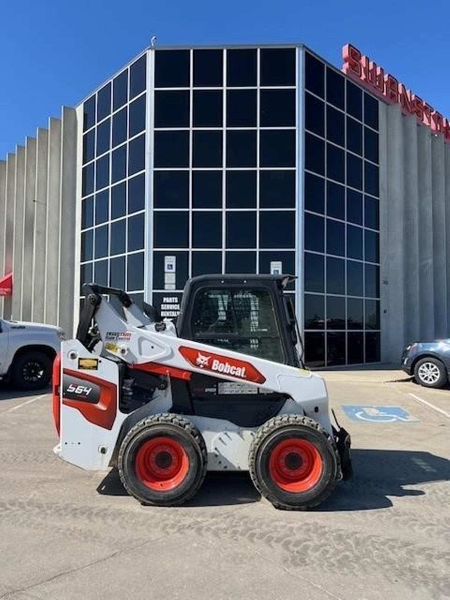 BOBCAT S64 A3w6BVL.jpeg