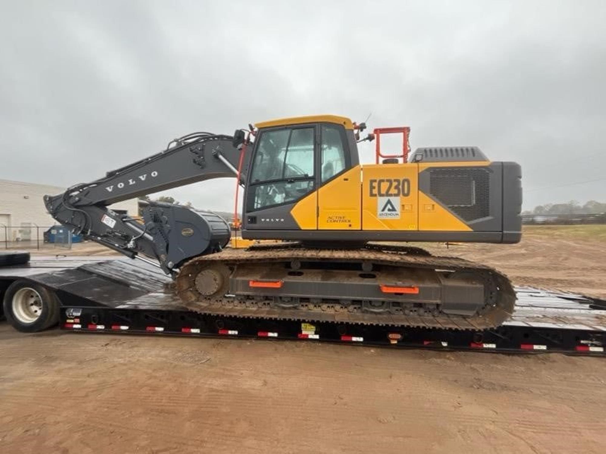 VOLVO EC230 b%2bmus.jpeg