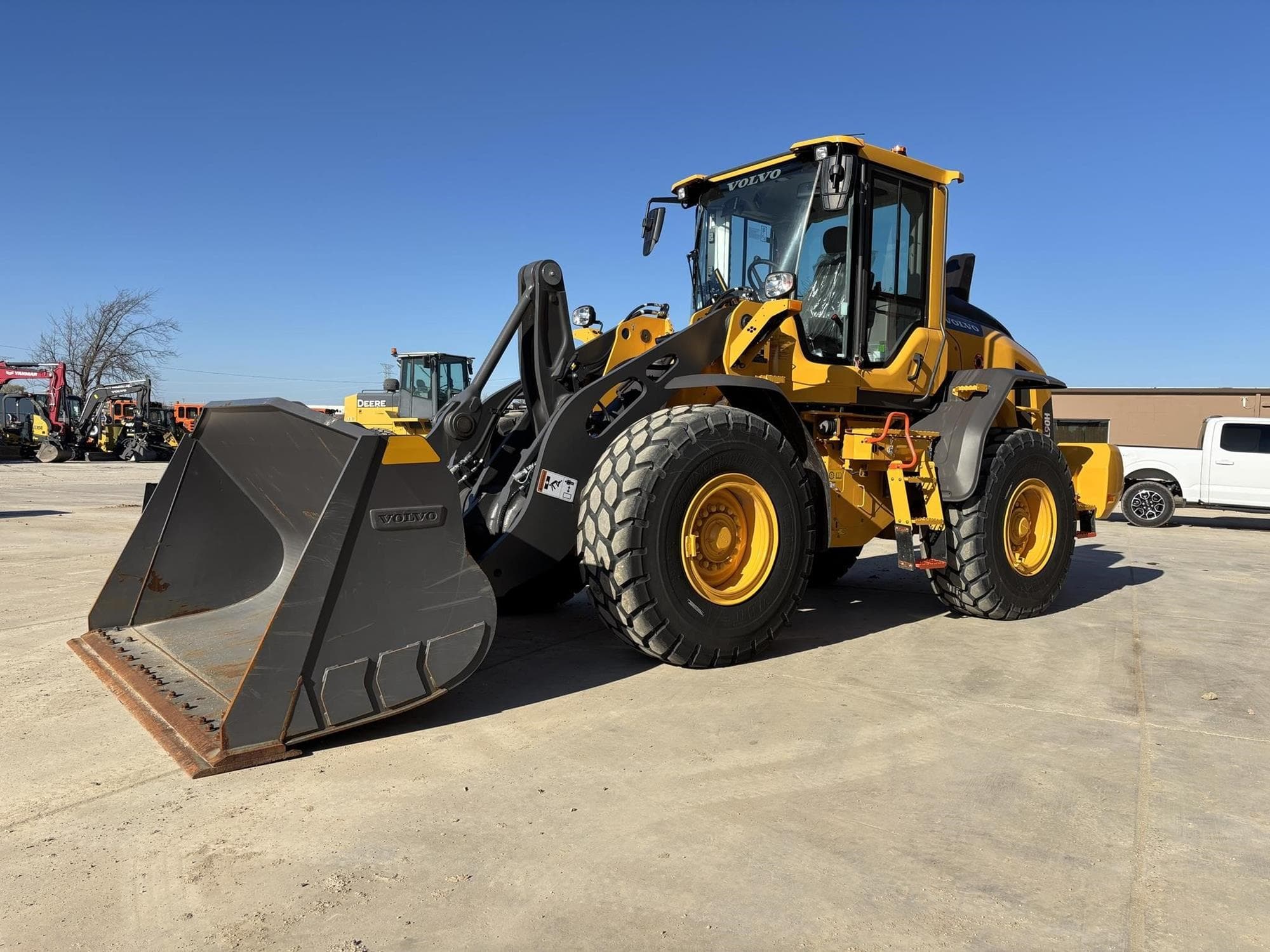 VOLVO L90H XEwj86v.jpeg