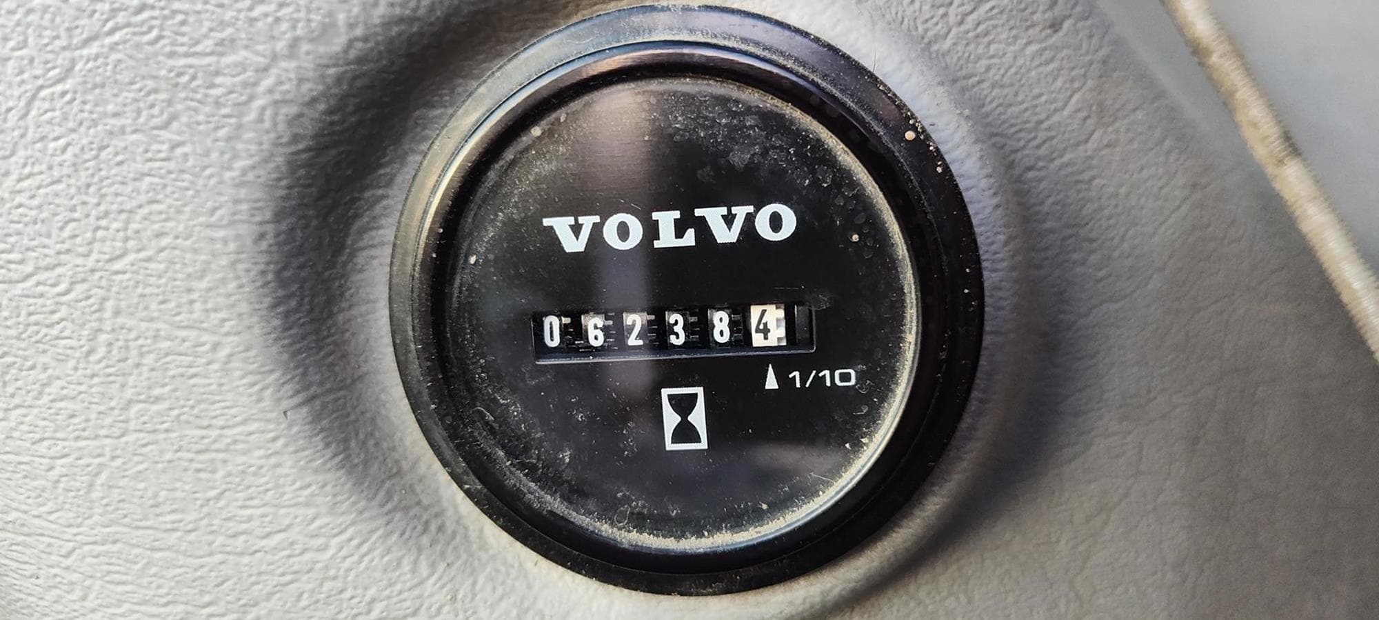 VOLVO EC140DL uMJhs5Y.jpeg