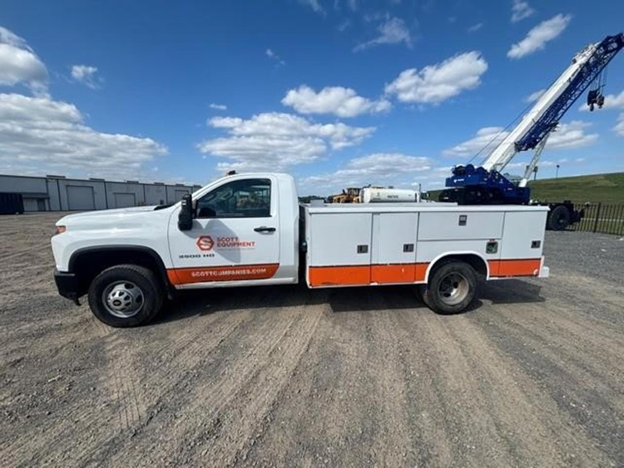 CHEVROLET 3500HD fN%2f3c.jpeg