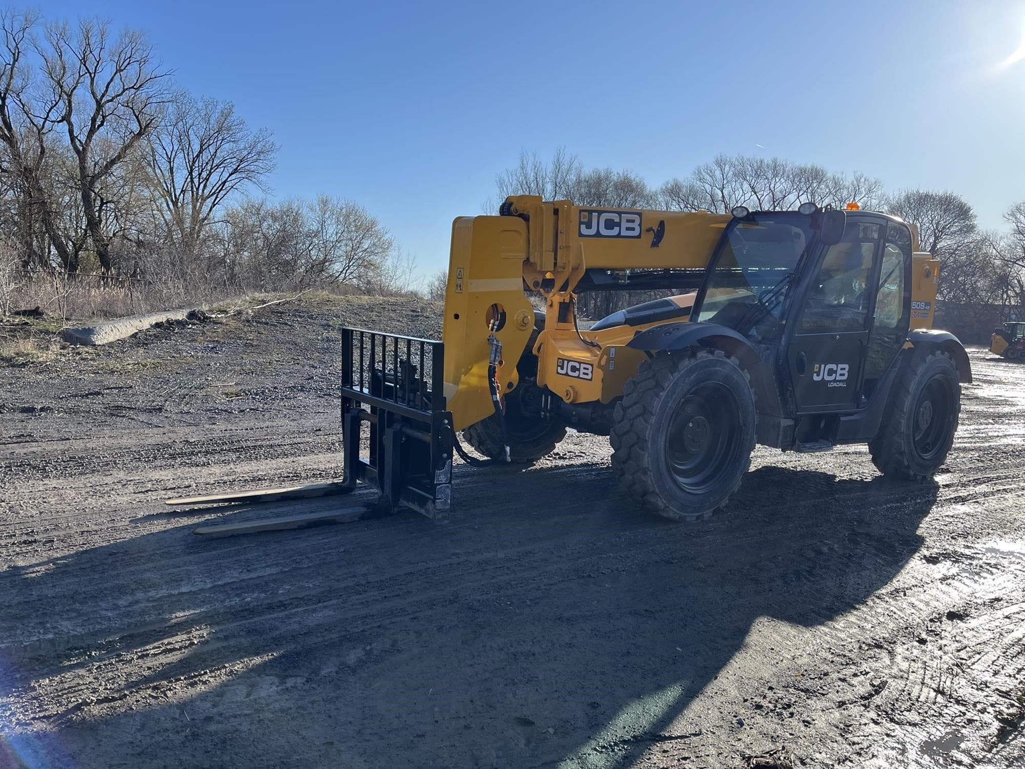 JCB 509-42 ehe0mhE.jpeg