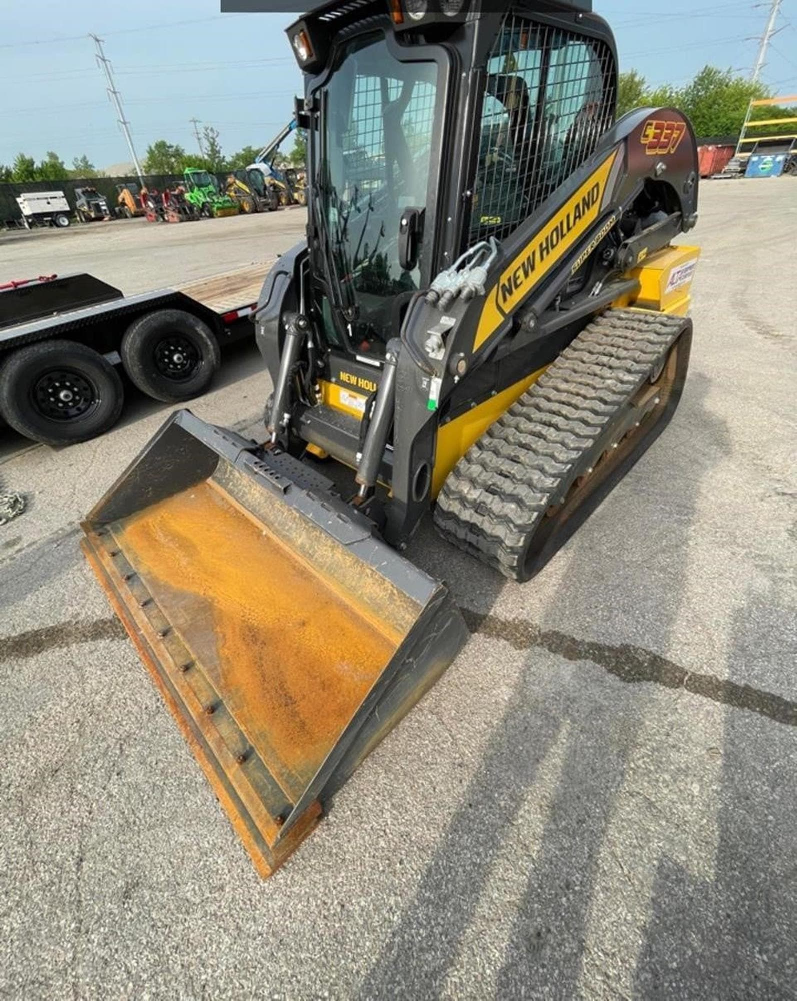 NEW HOLLAND C337 %2bGJTg.jpeg