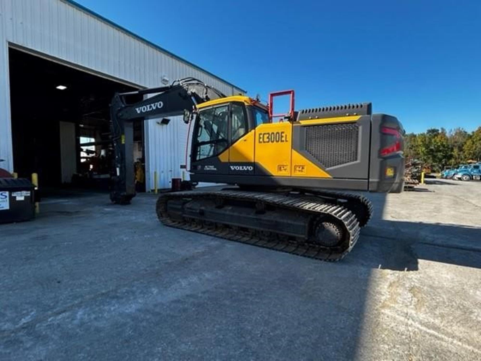 VOLVO EC300EL u7WtekD.jpeg