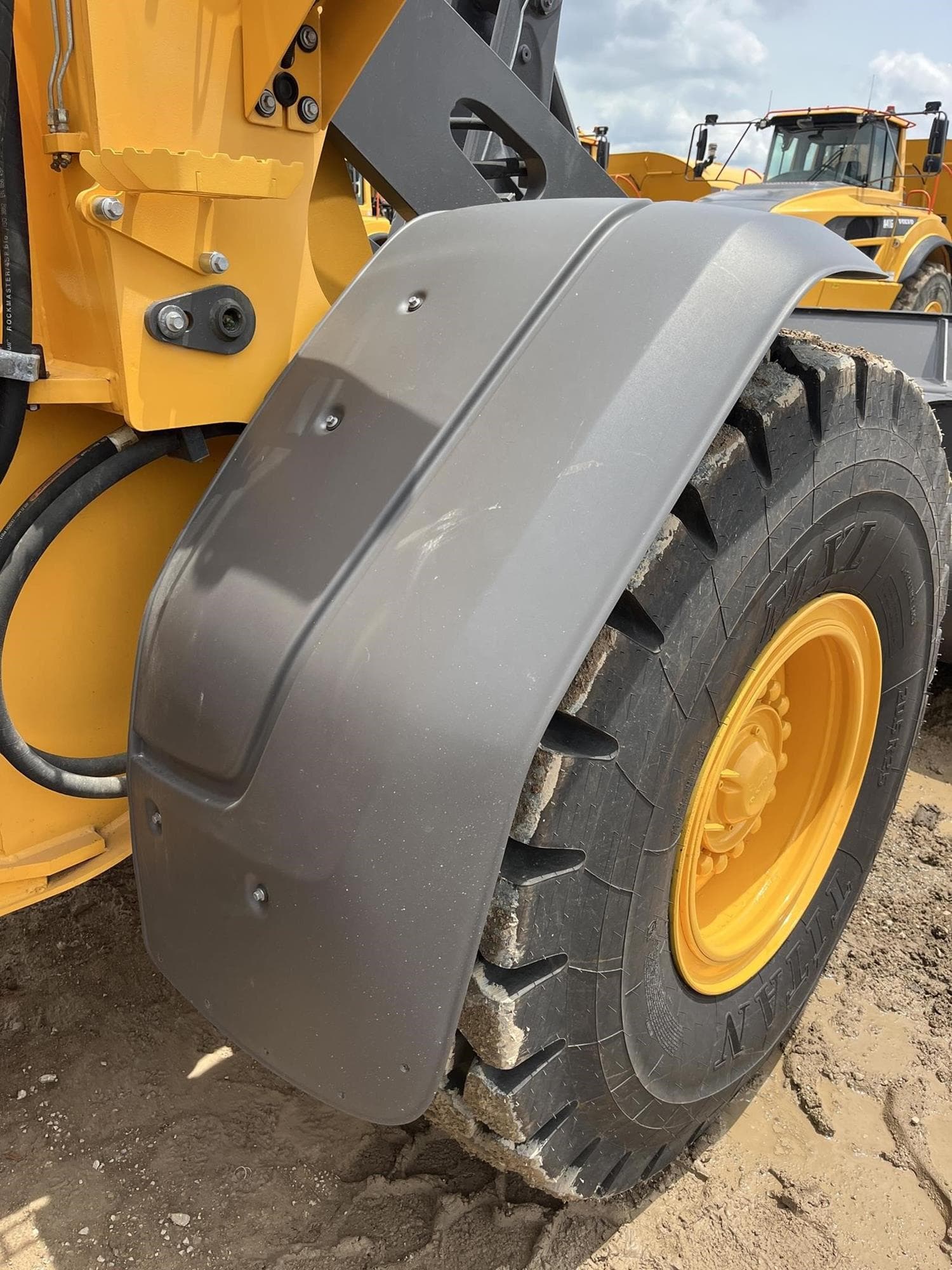 VOLVO L70H TERXUMo.jpeg