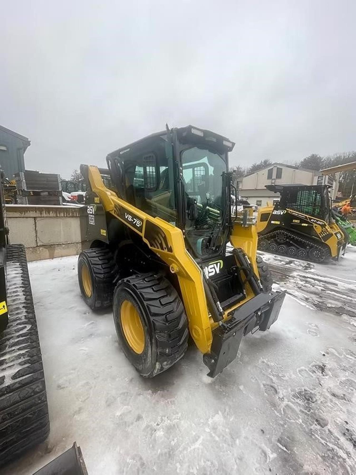 ASV VS75 yHWtGCF.jpeg