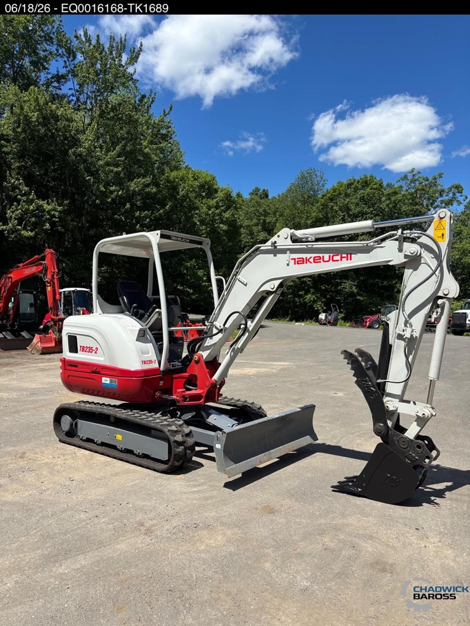 TAKEUCHI TB235-2 AFPpw9g.jpeg
