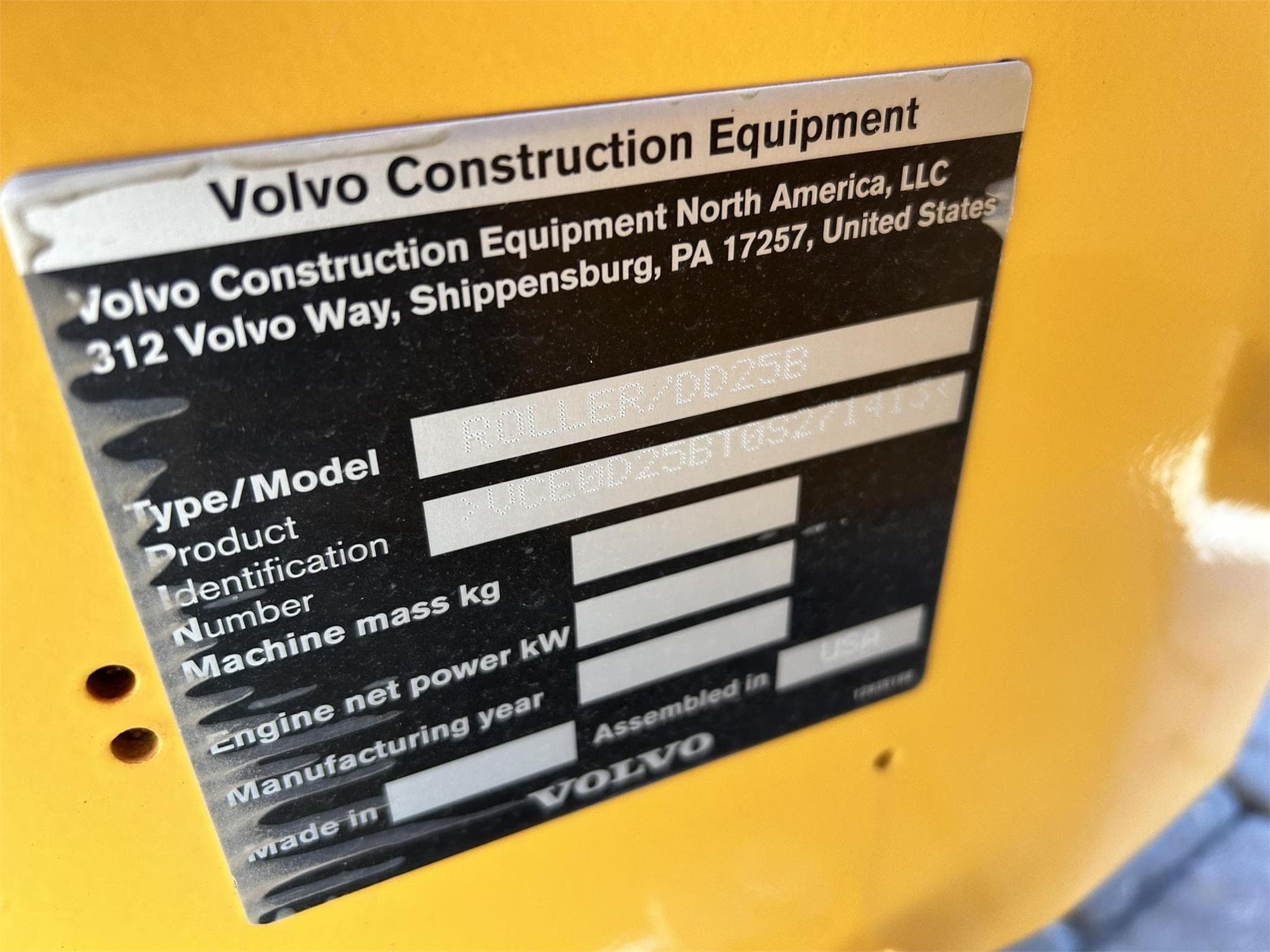 VOLVO DD25B WvtTiWL.jpeg