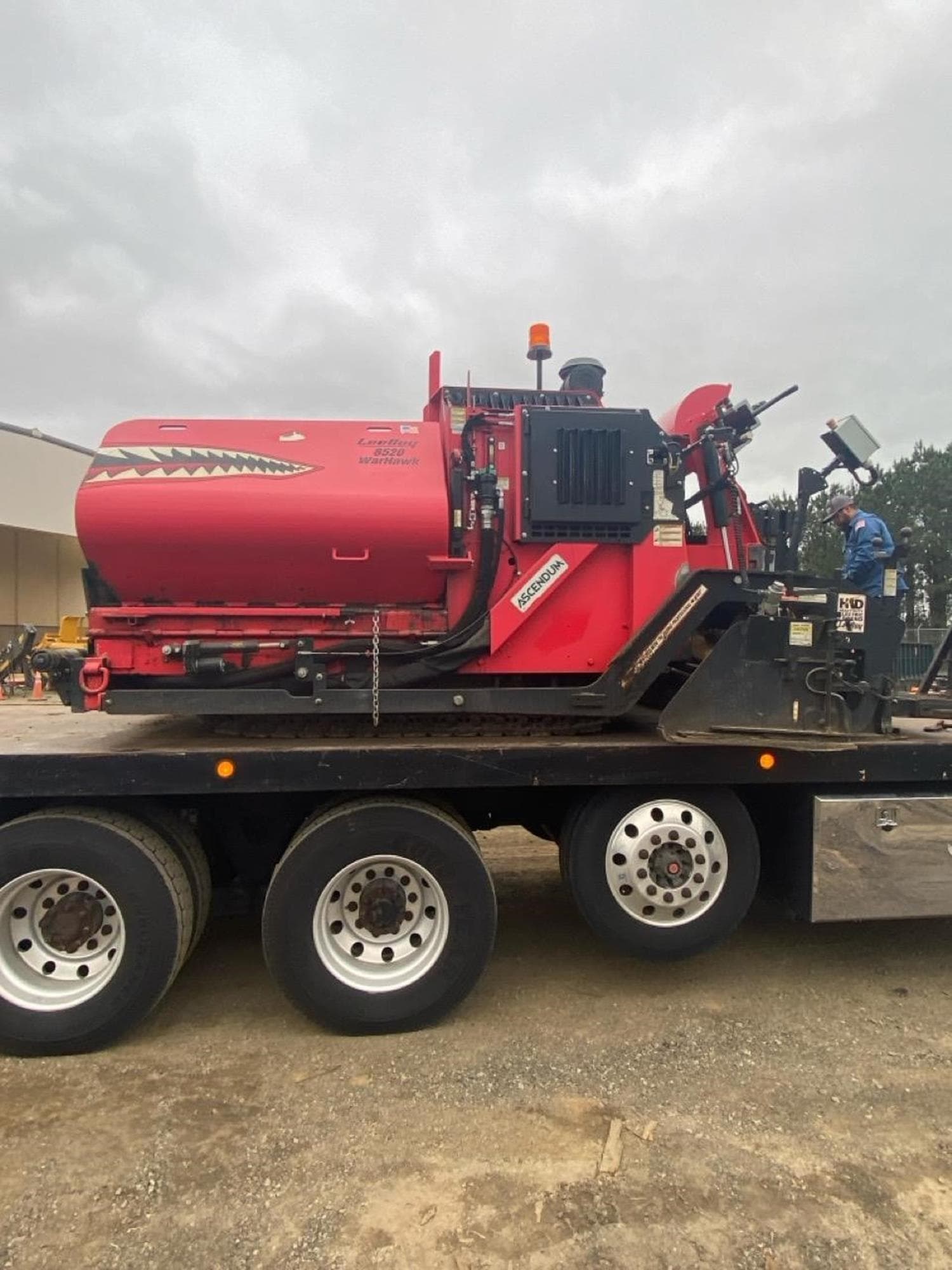 LEEBOY 8520B VIy9HGG.jpeg