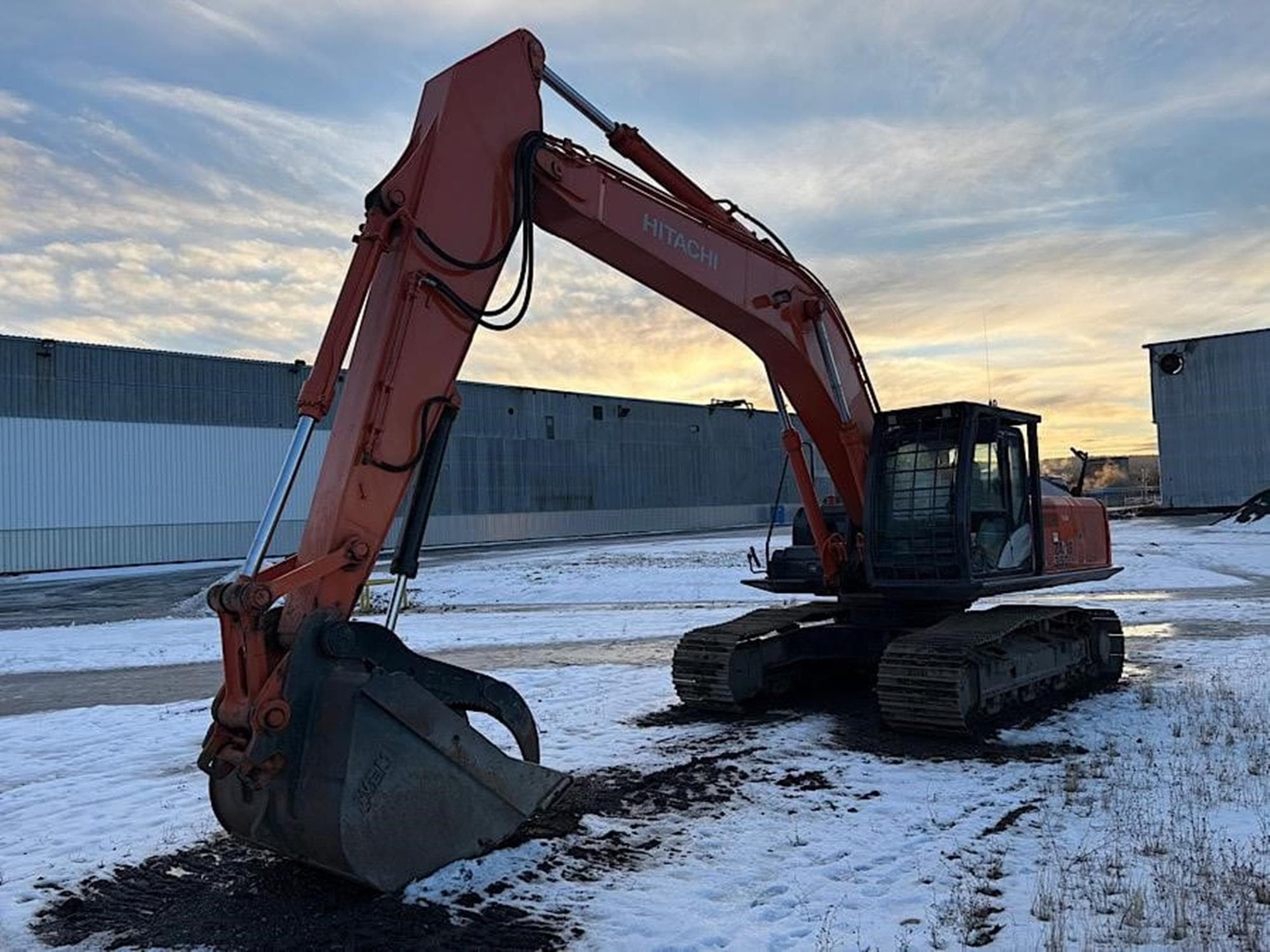 HITACHI ZX350 LC-5N 0tGJWSS.jpeg
