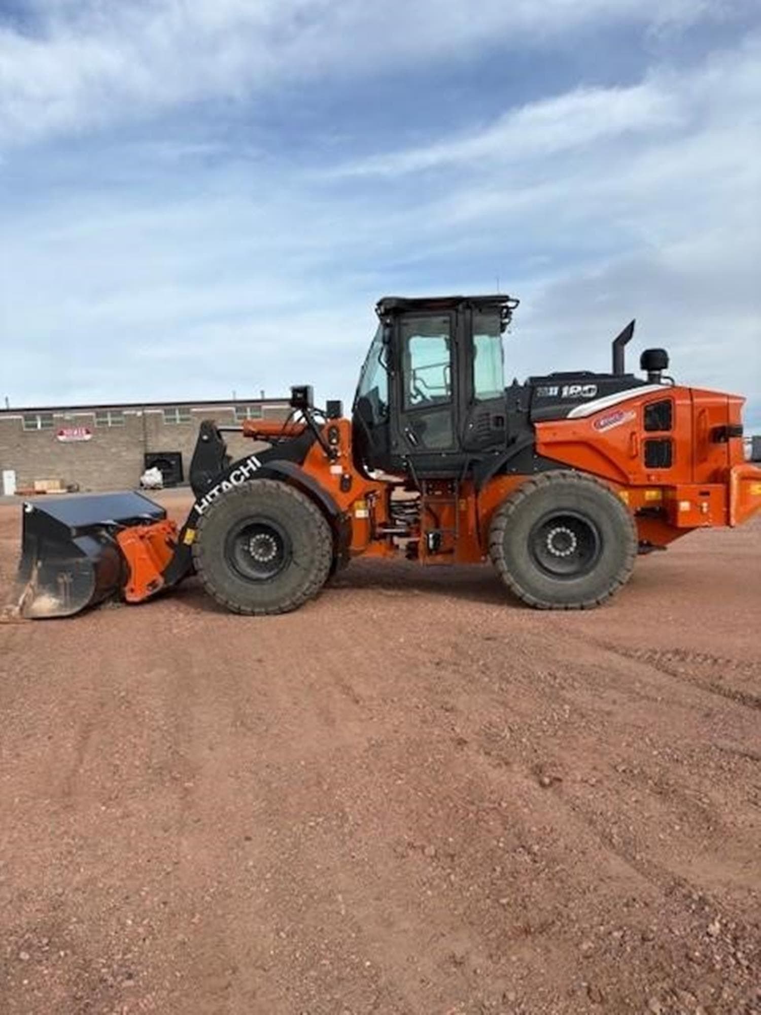 HITACHI ZW180-7 vYVYxDQ.jpeg