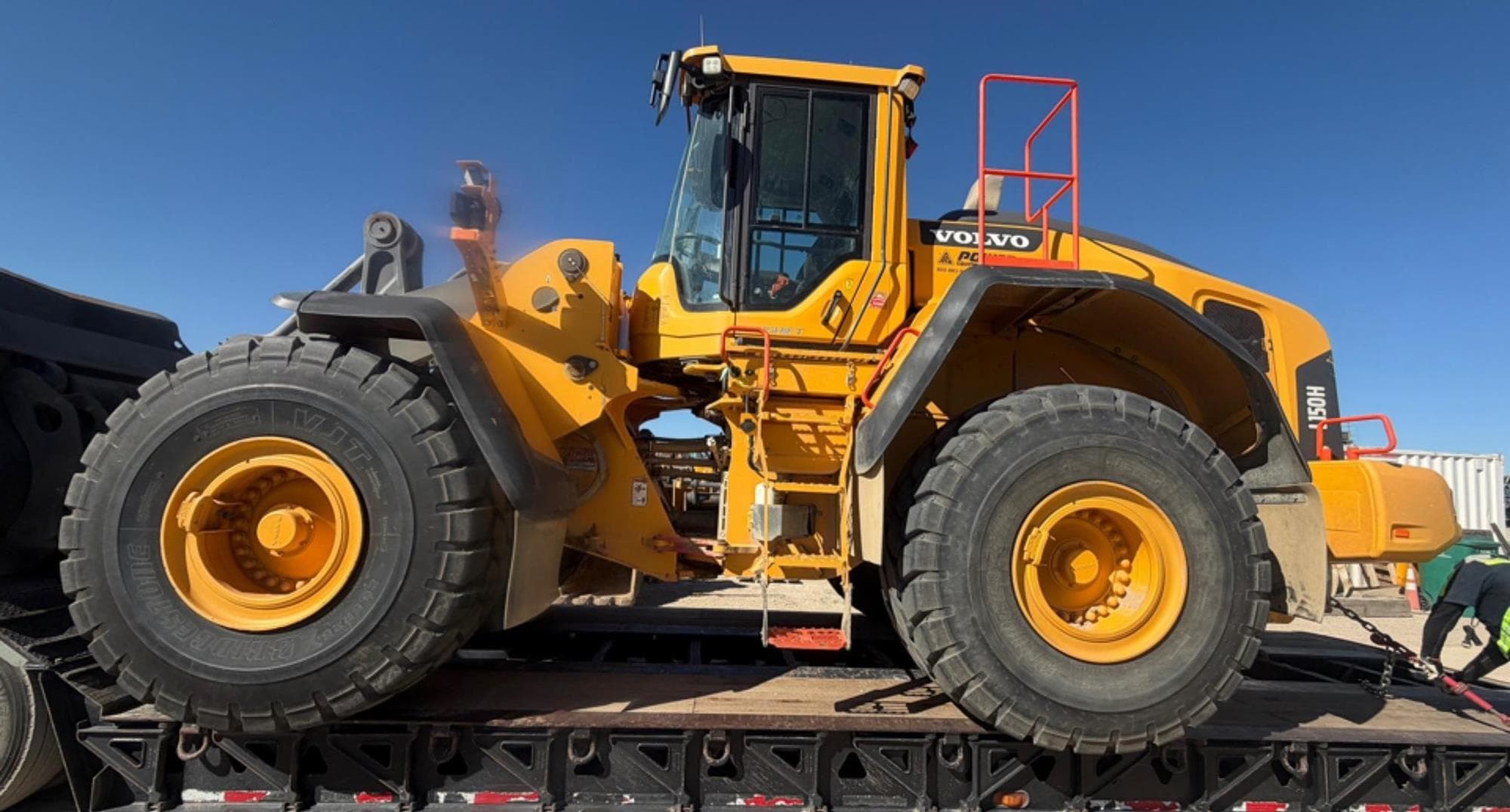 VOLVO L150H oXO4v5j.jpeg