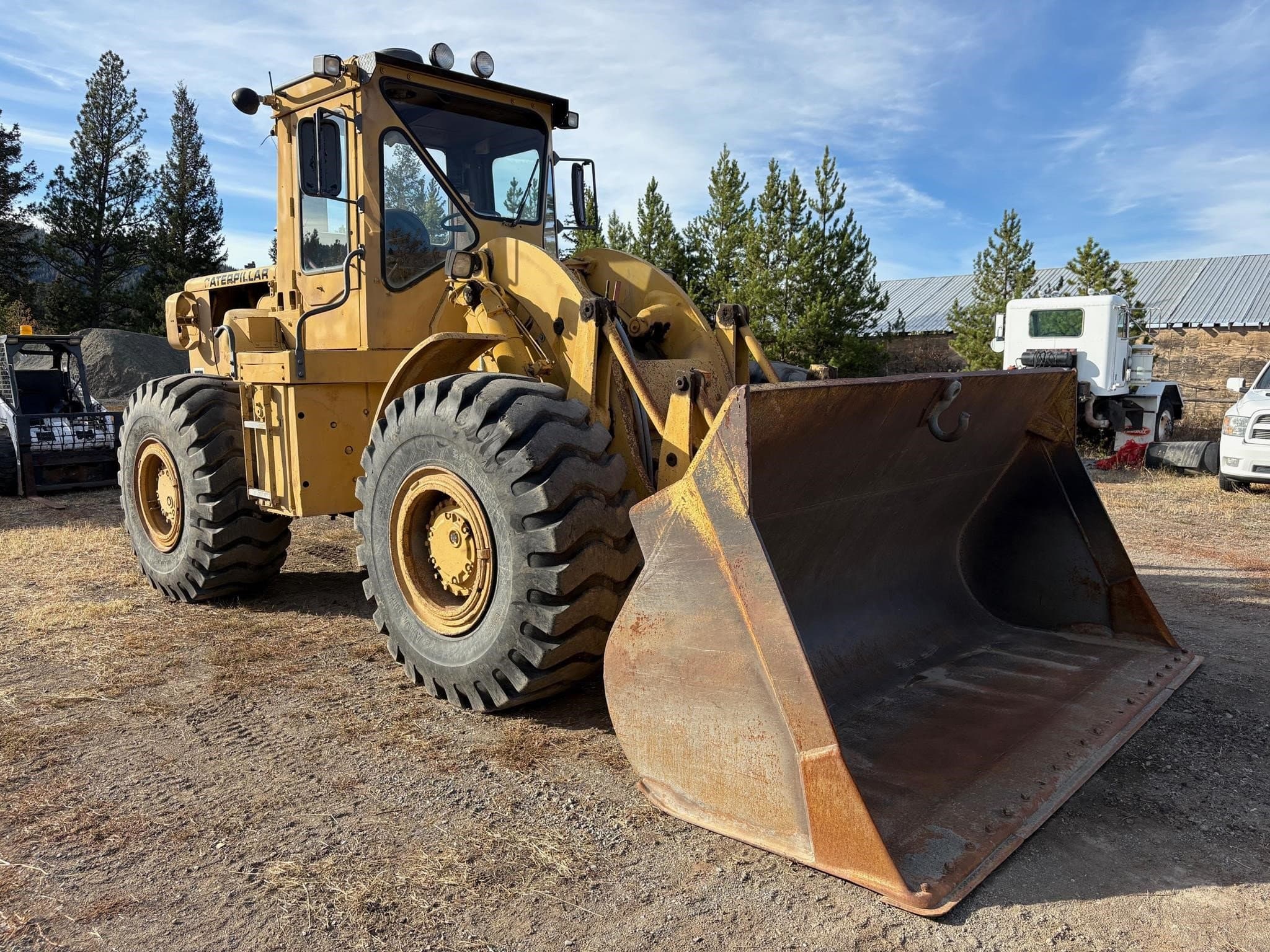 CATERPILLAR 966C neaVsKq.jpeg