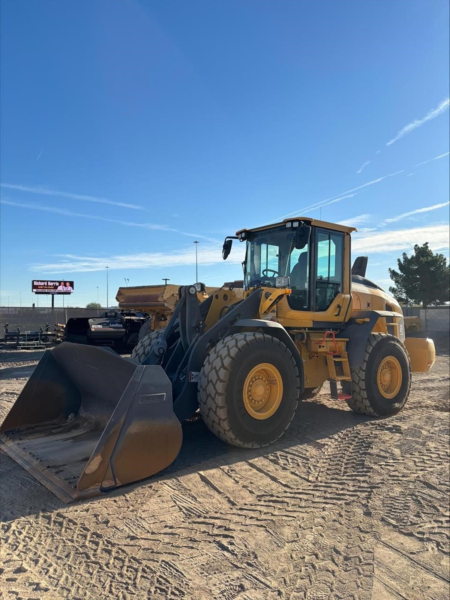 VOLVO L70H WN2A068.jpeg