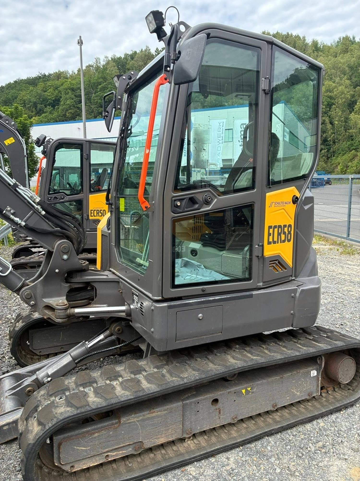 ECR58F-2023-12240.1.jpg