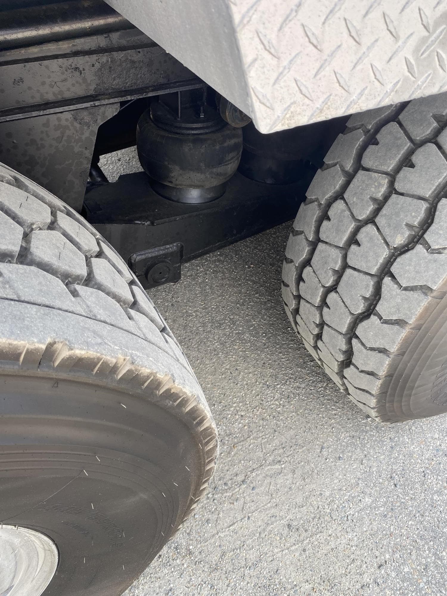 GROVE TMS760E jvwQdHp.jpeg