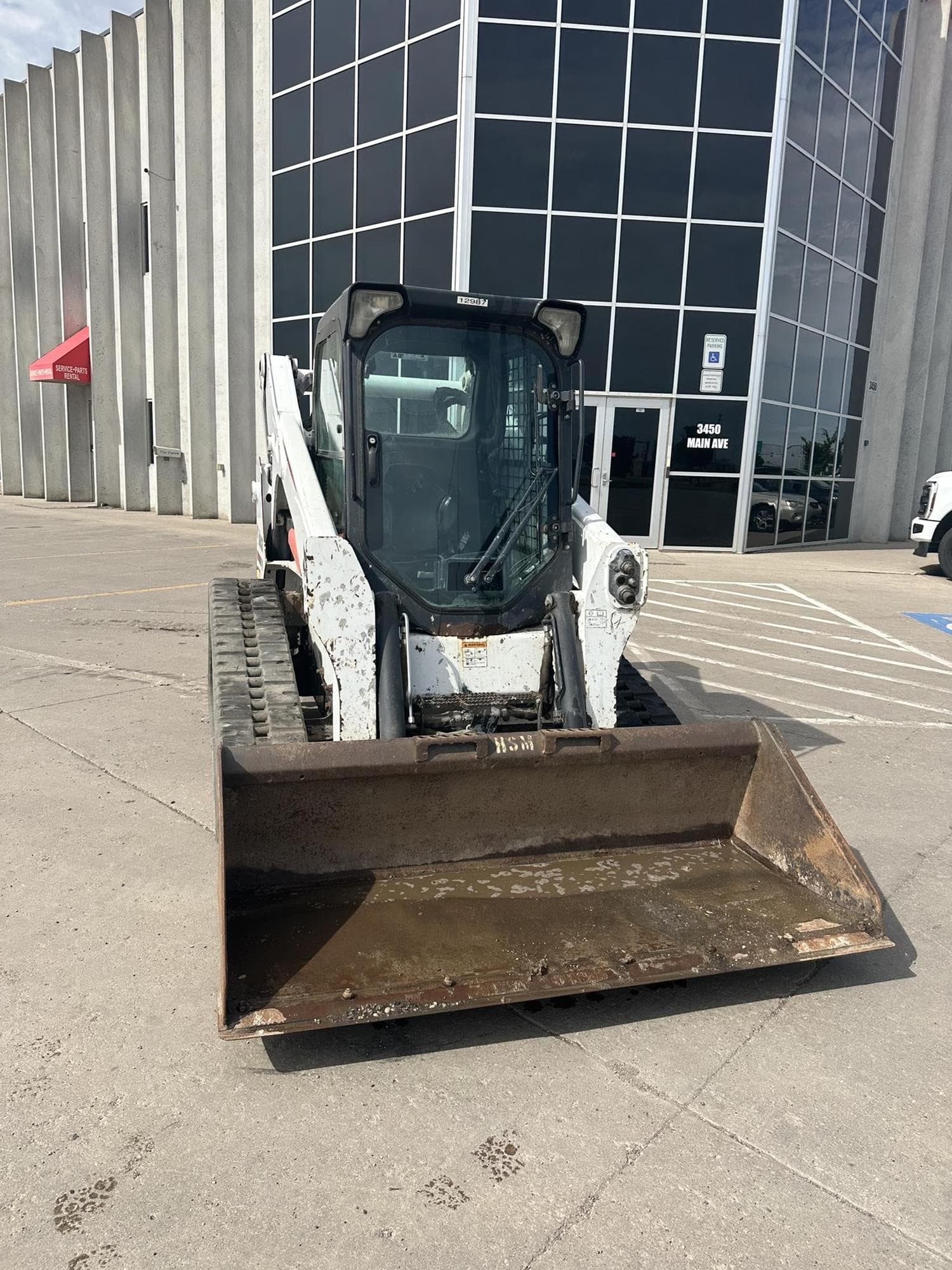 BOBCAT T650 8EFggvv.jpeg