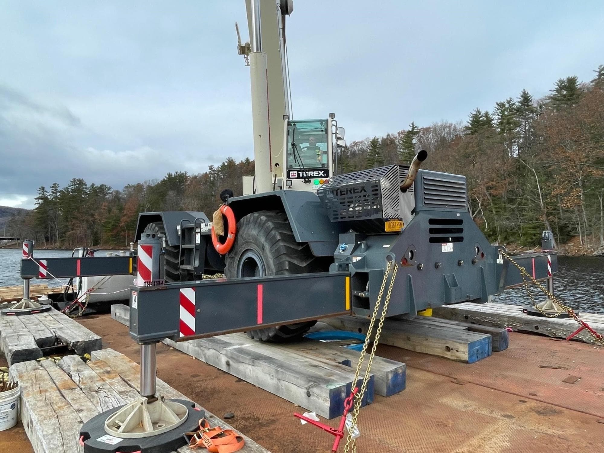 TEREX RT670 FBIrXUH.jpeg