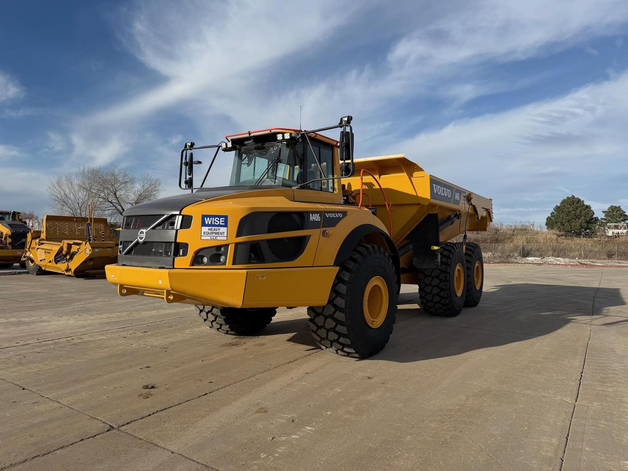 VOLVO A40G LGU44wO.jpeg