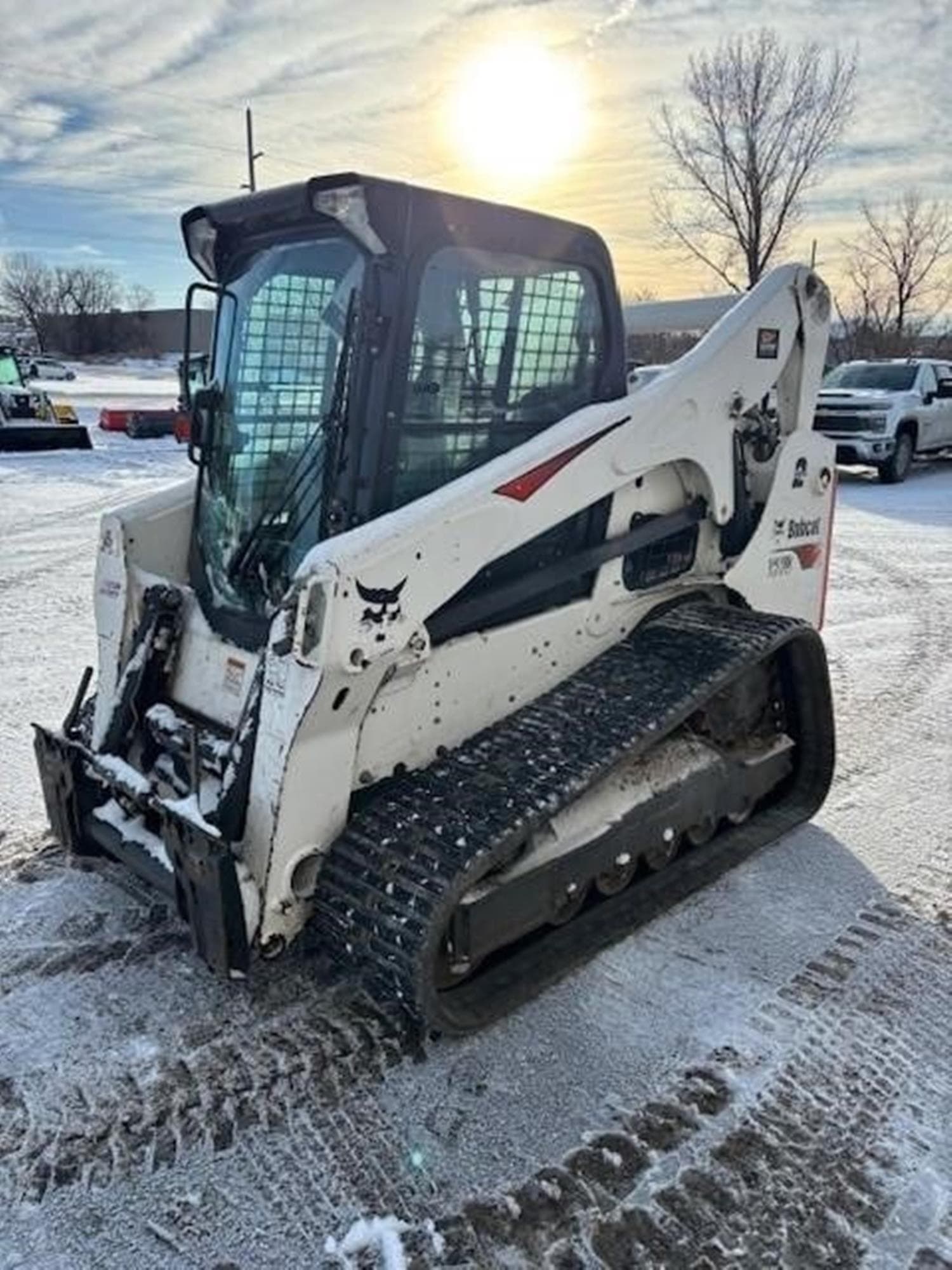 BOBCAT T770 mRxyrCr.jpeg