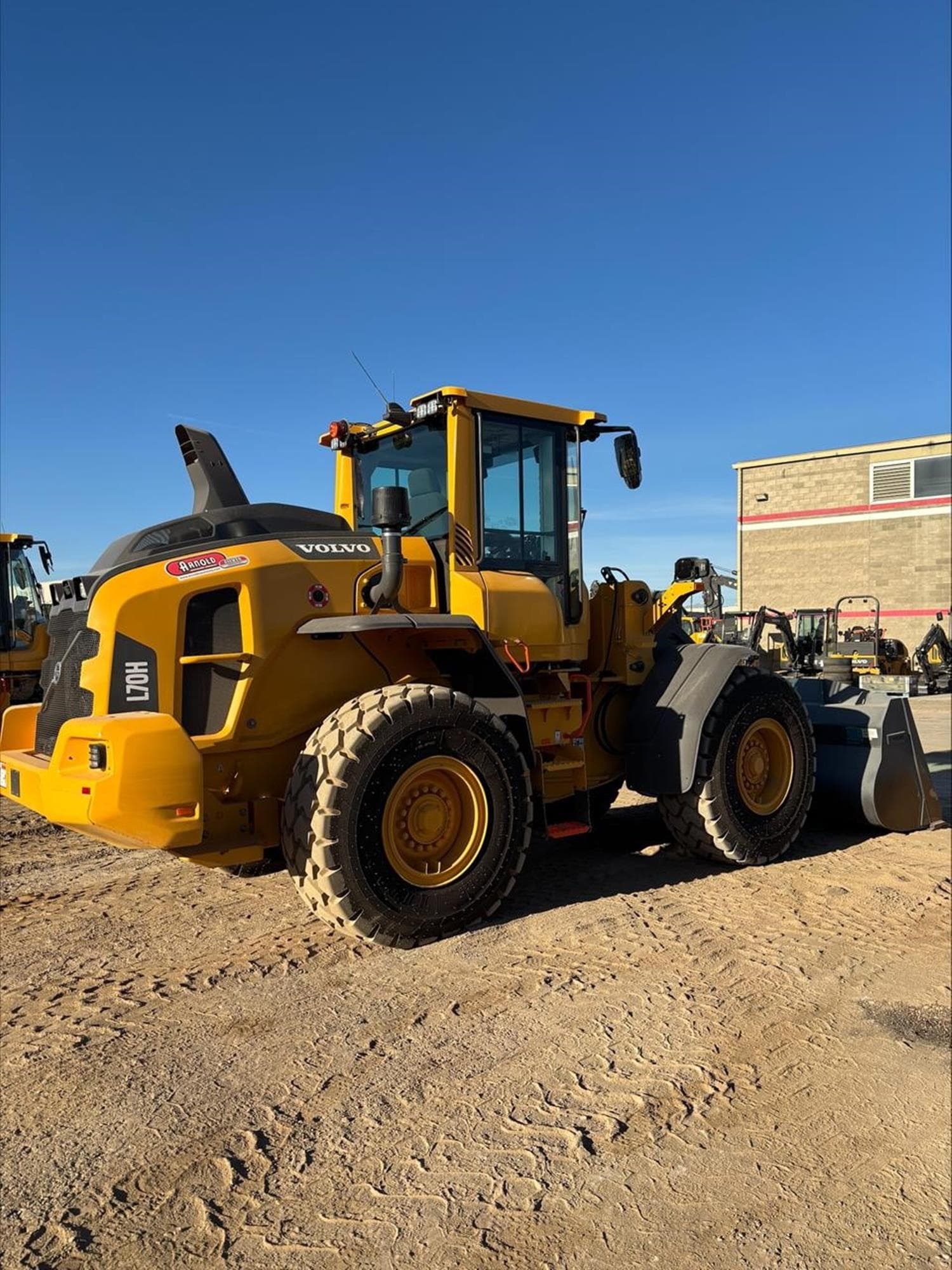 VOLVO L70H 2cDZDRZ.jpeg