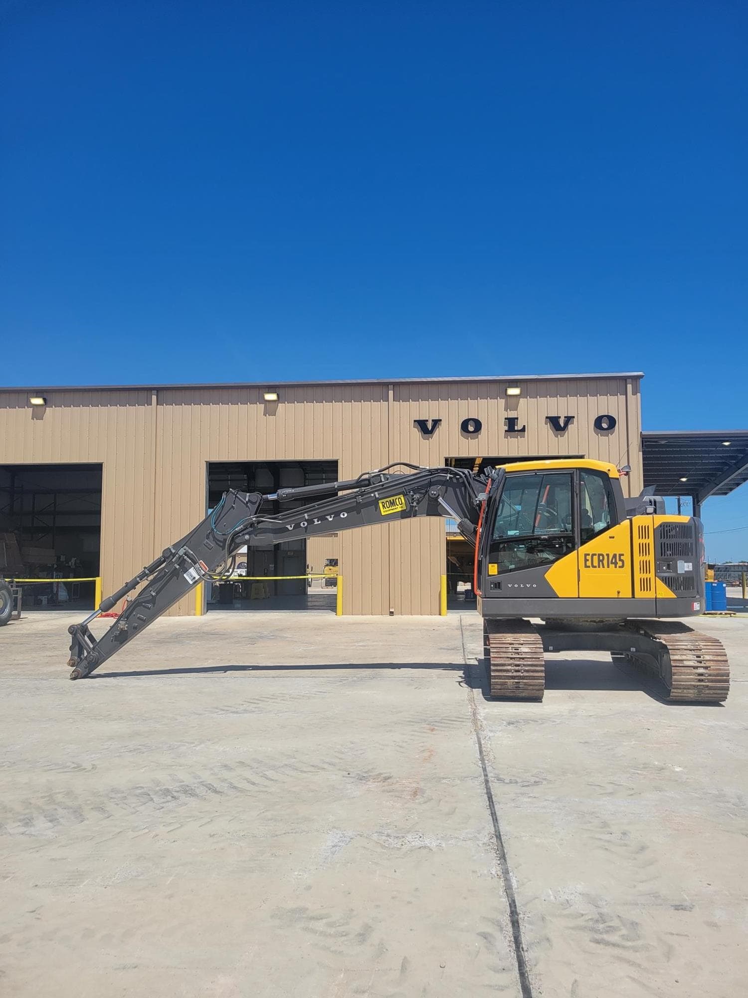 VOLVO ECR145FL5 6ZQa%2f.jpeg