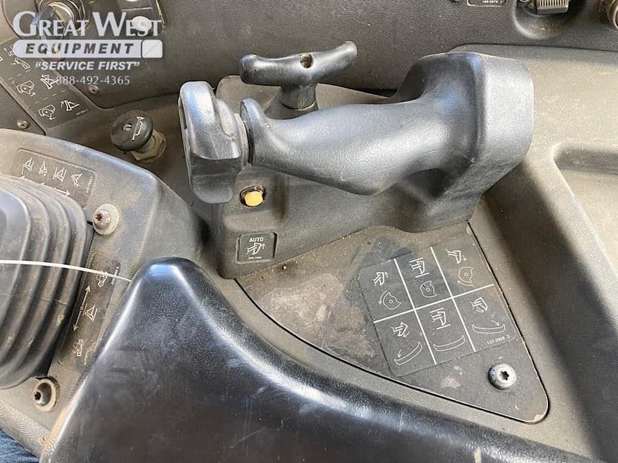 CATERPILLAR D8T n6PCL8y.jpeg