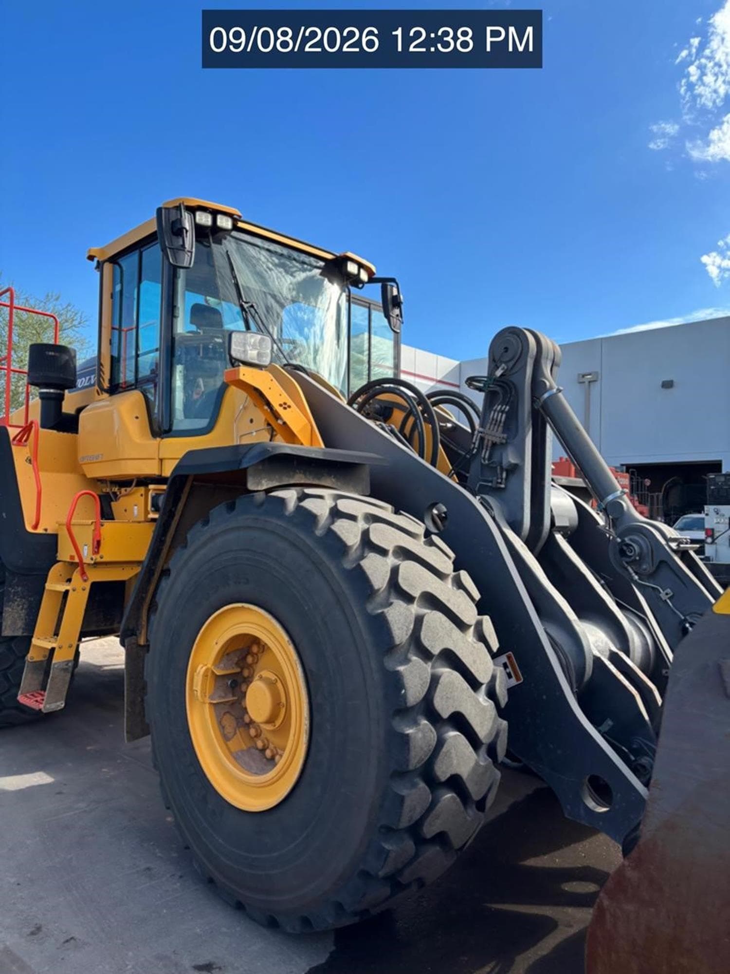 VOLVO L150H MqYOIuh.jpeg