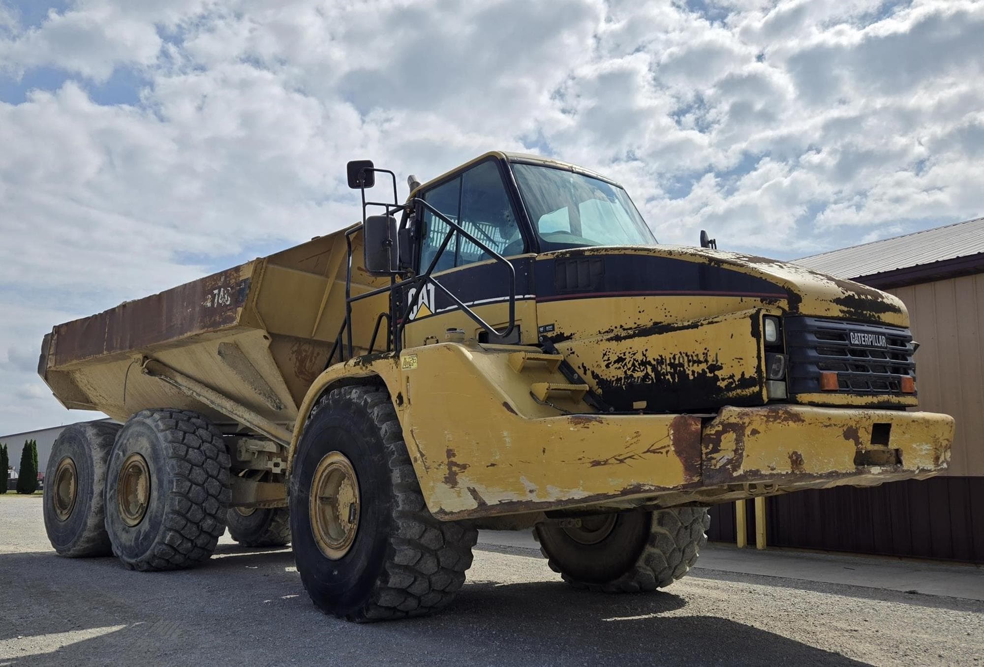 CATERPILLAR 740 o7OpCVk.jpeg