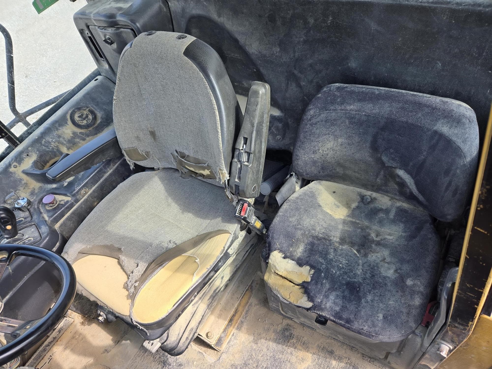 CATERPILLAR 740 8oxLyiM.jpeg