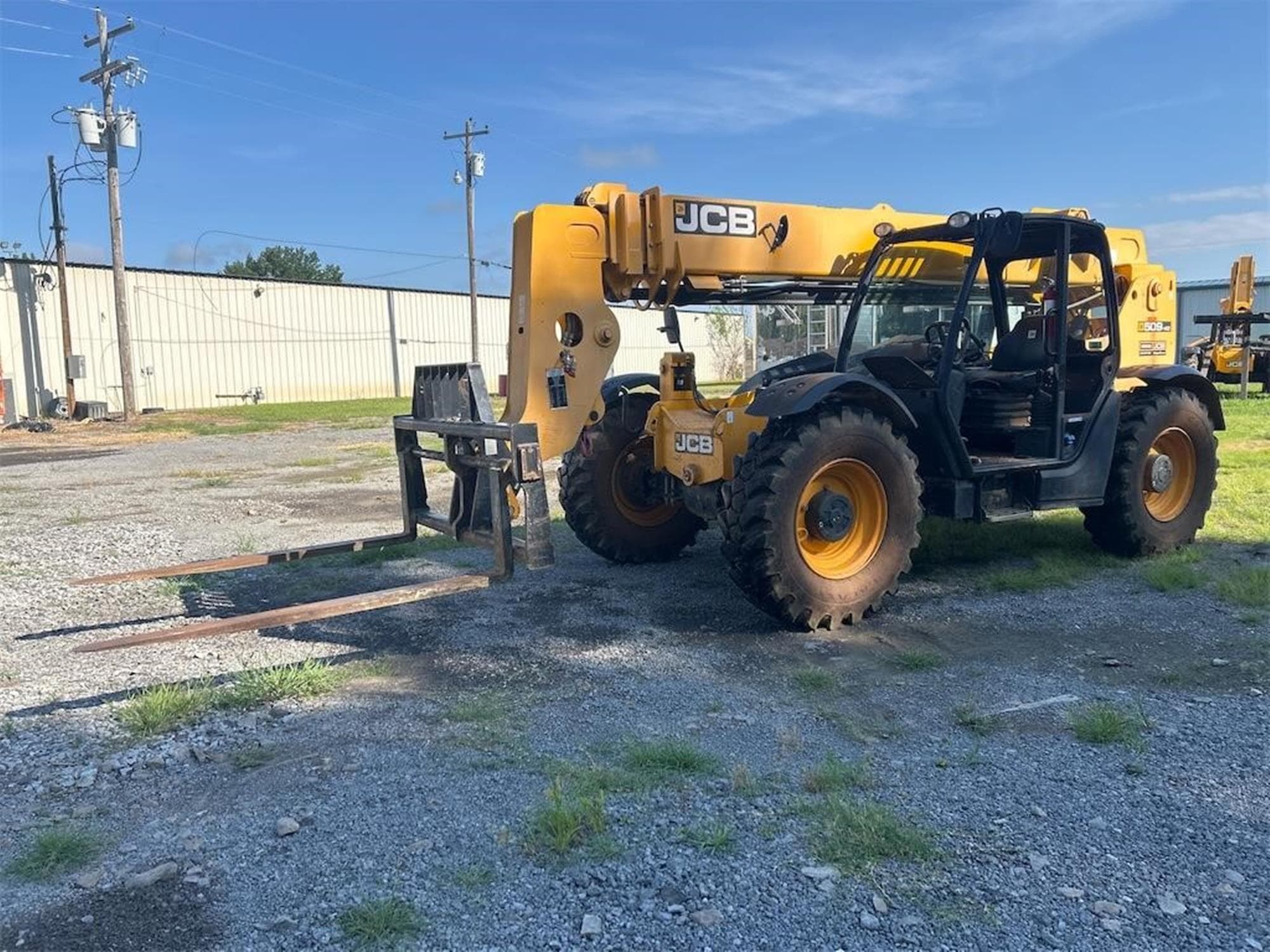 JCB 509-42 nOtH744.jpeg