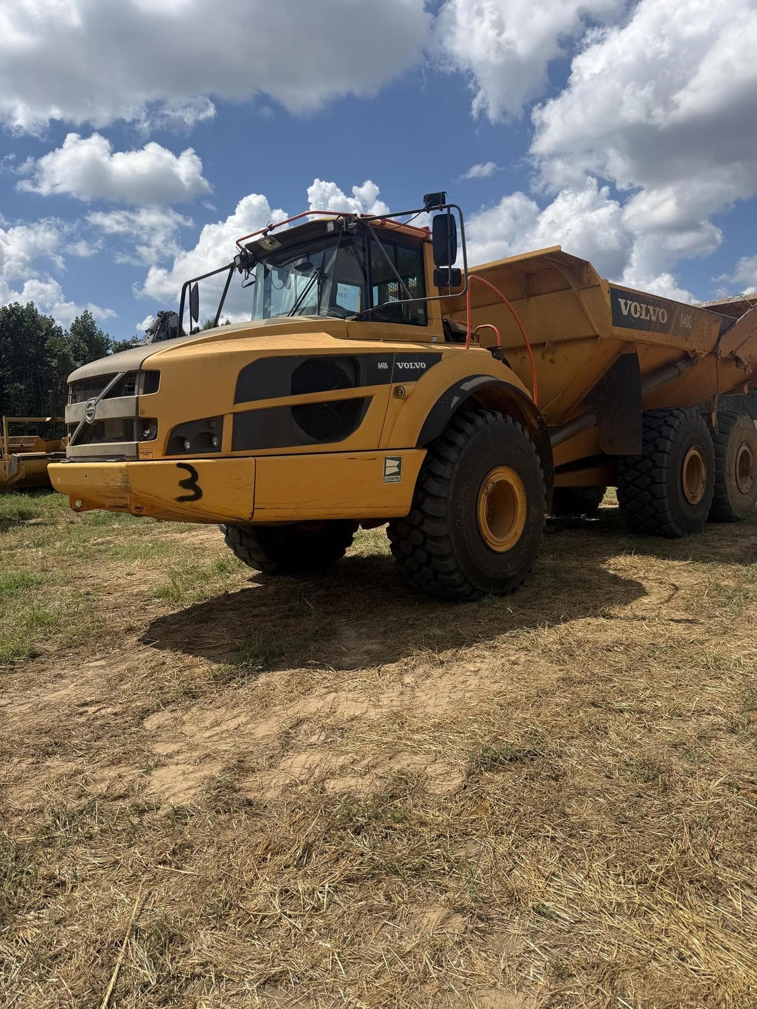 VOLVO A40G WrLZk9x.jpeg