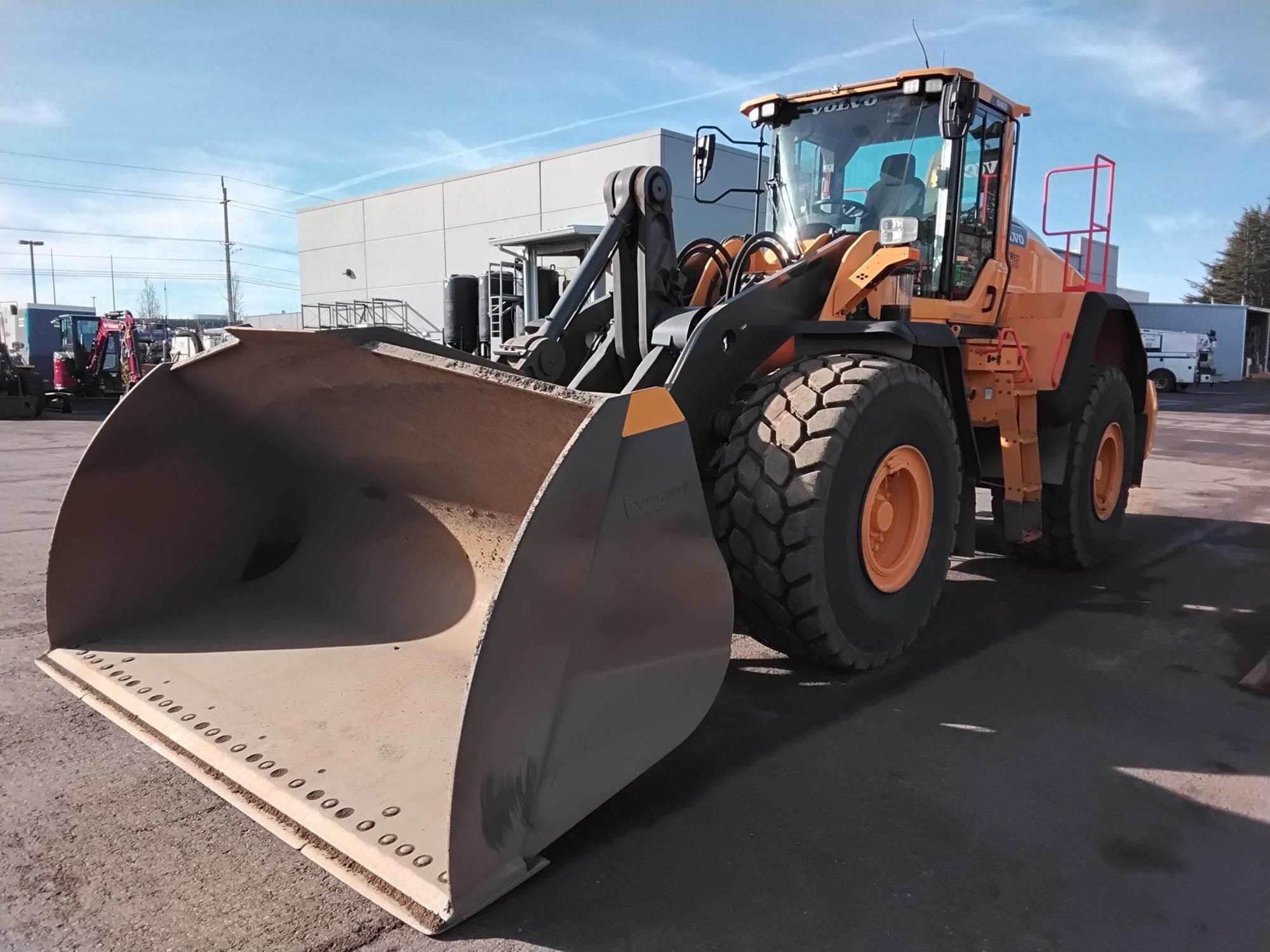 VOLVO L180H V%2f9ls.jpeg