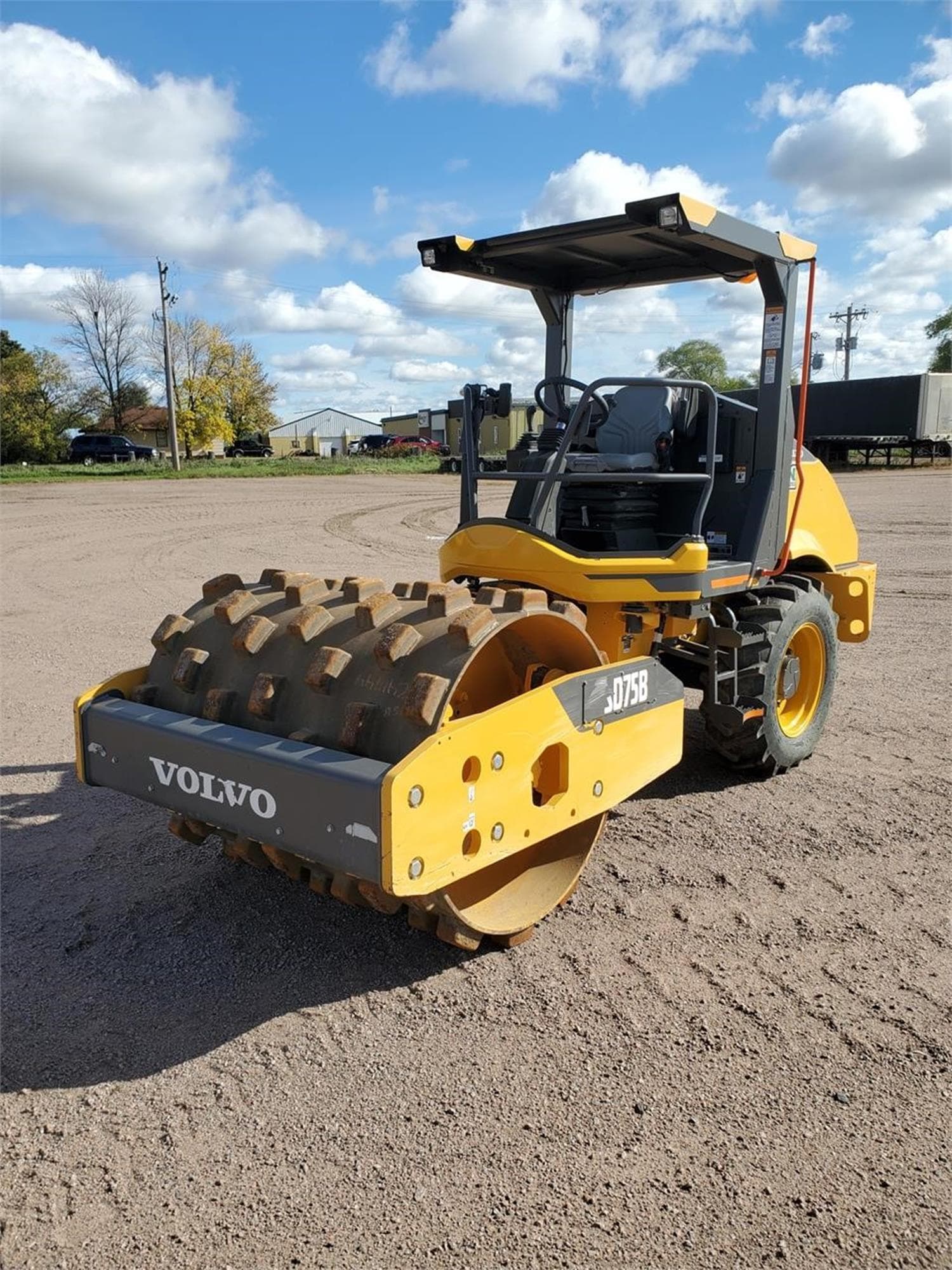 VOLVO SD75B hIYPGf5.jpeg