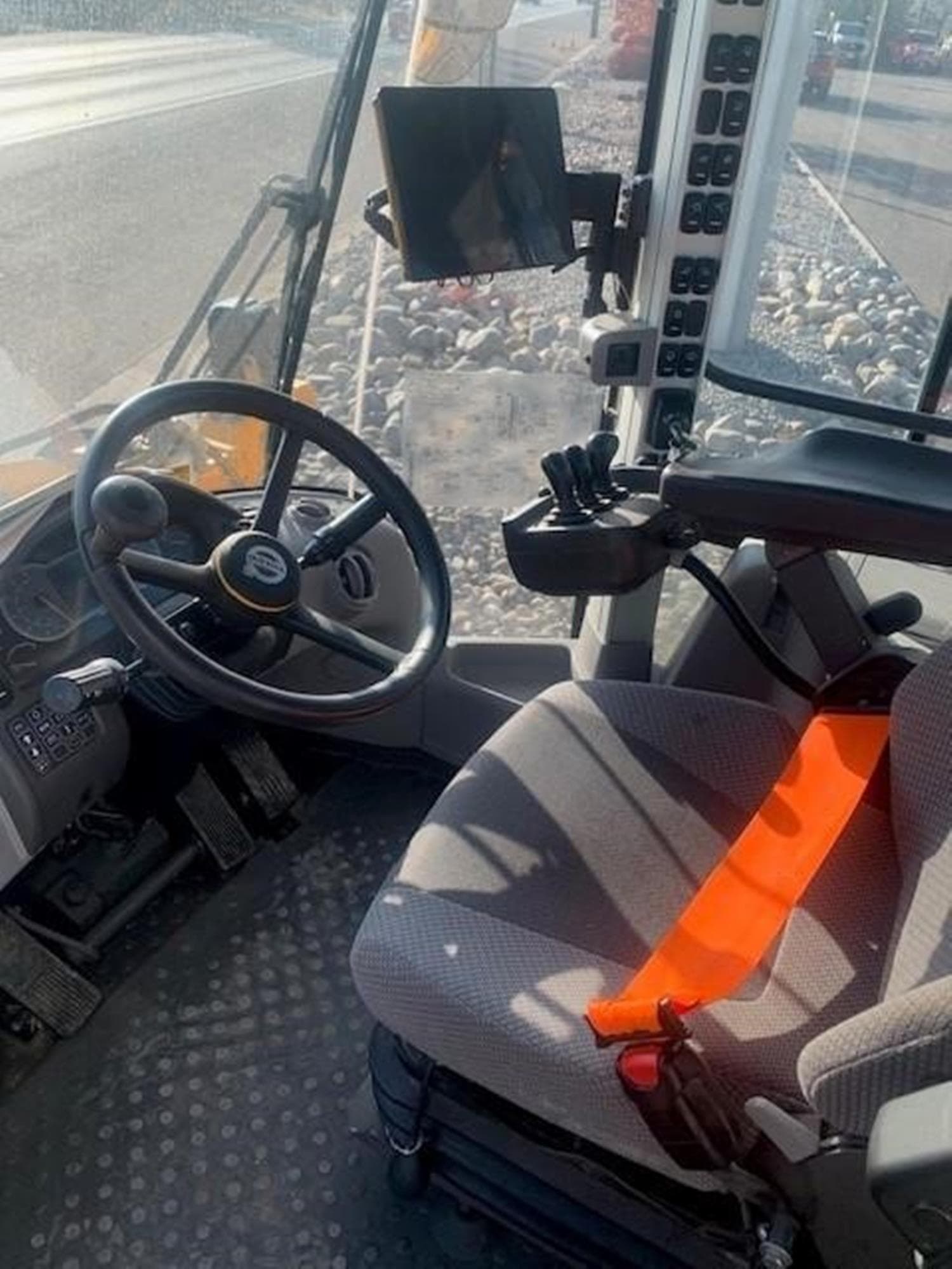 VOLVO L70H vNFOiyv.jpeg