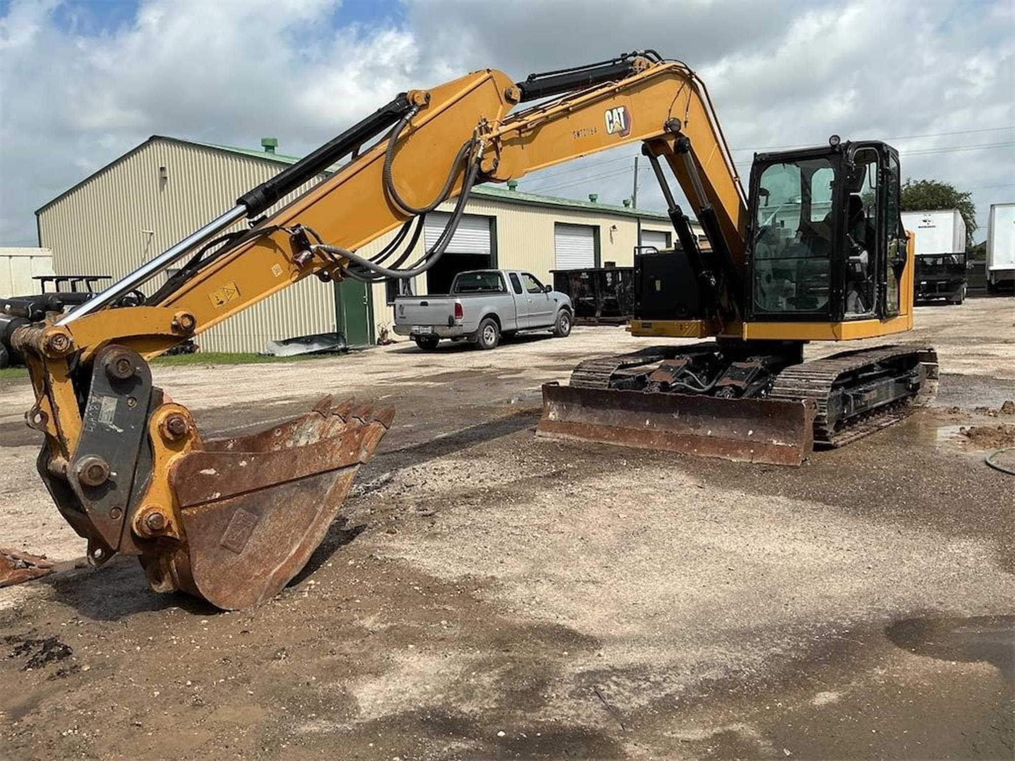 CATERPILLAR 310 Y%2fa6w.jpeg