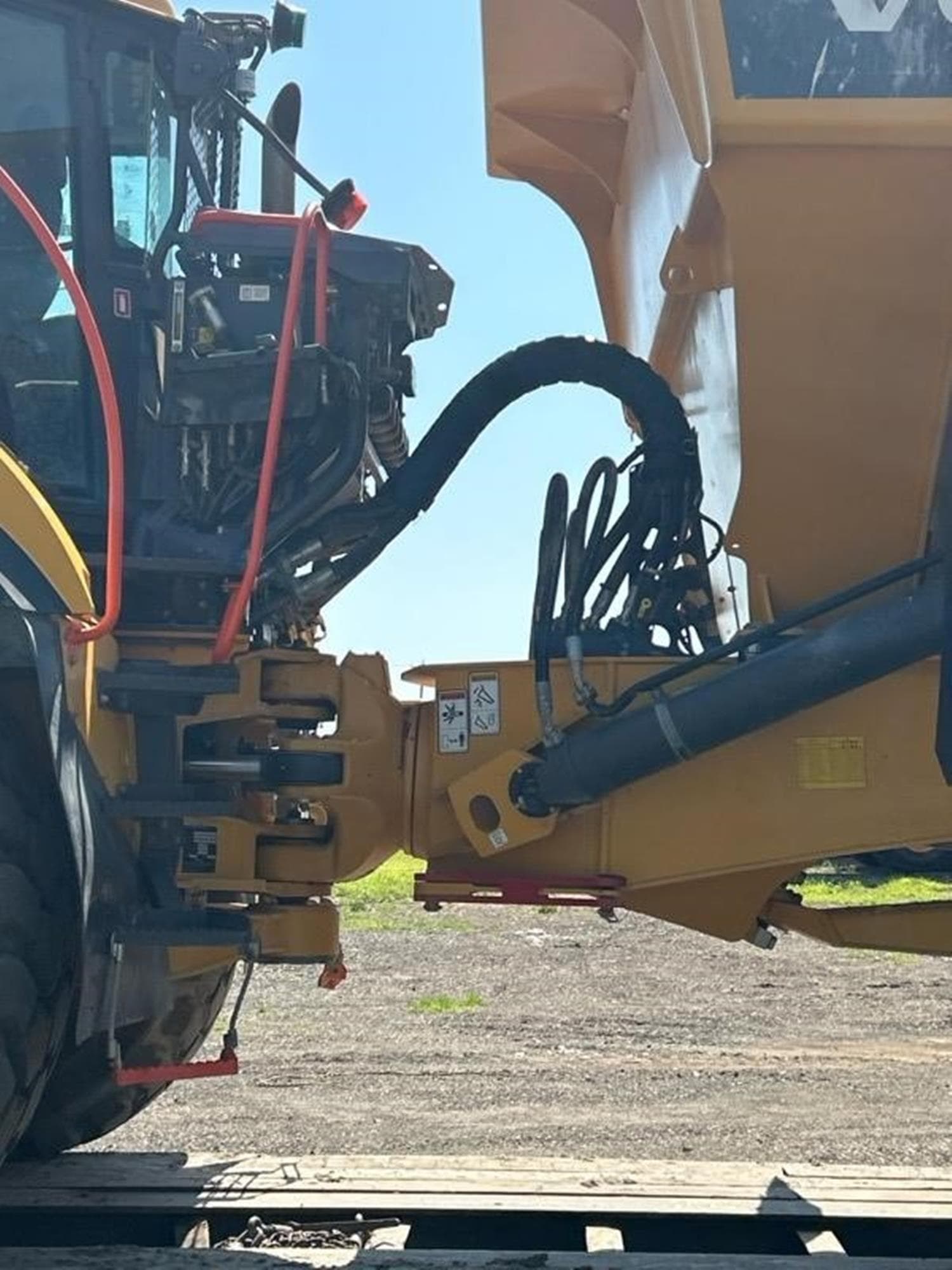 VOLVO A40G 8m8C%2b.jpeg