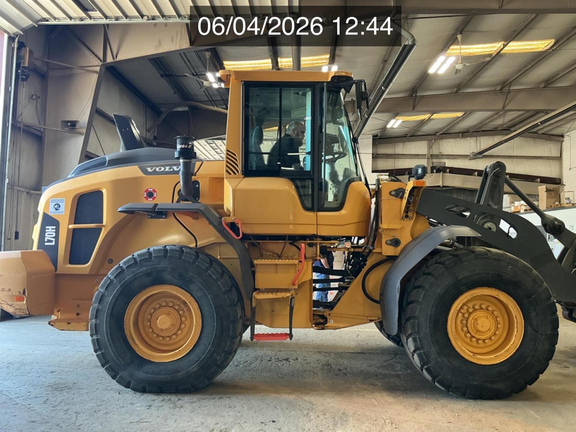 VOLVO L70H wlLSREk.jpeg