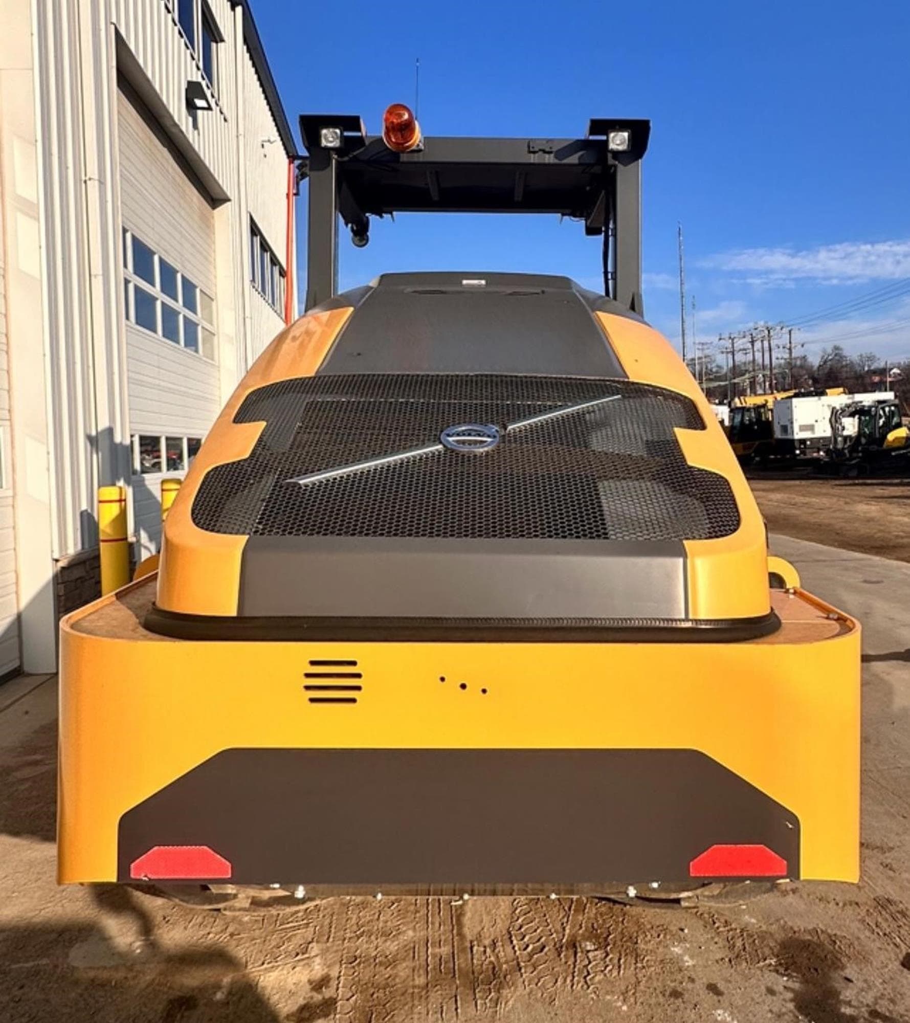 VOLVO SD115B RVimH5I.jpeg