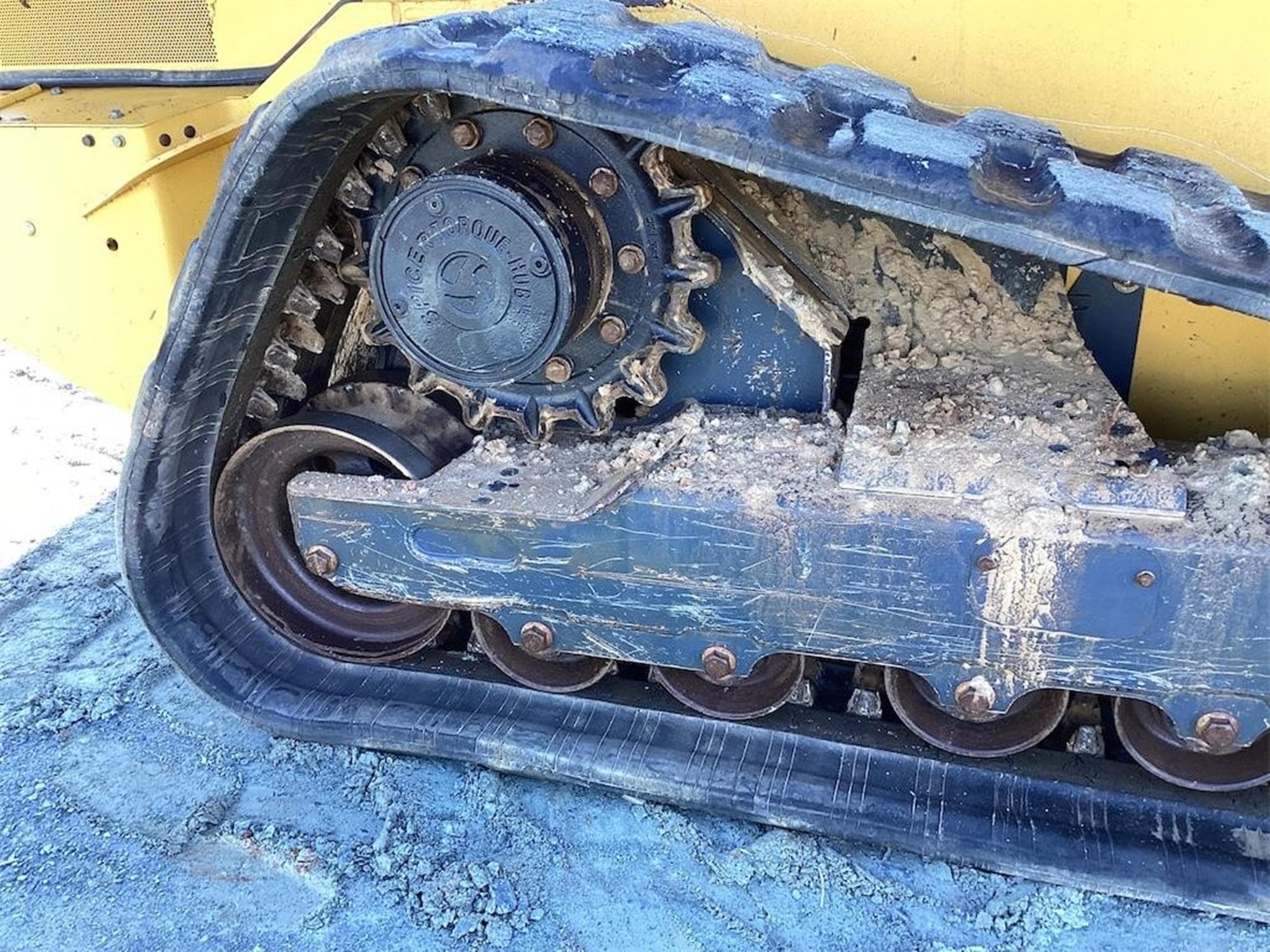 DEERE 333G o2P0Zxe.jpeg