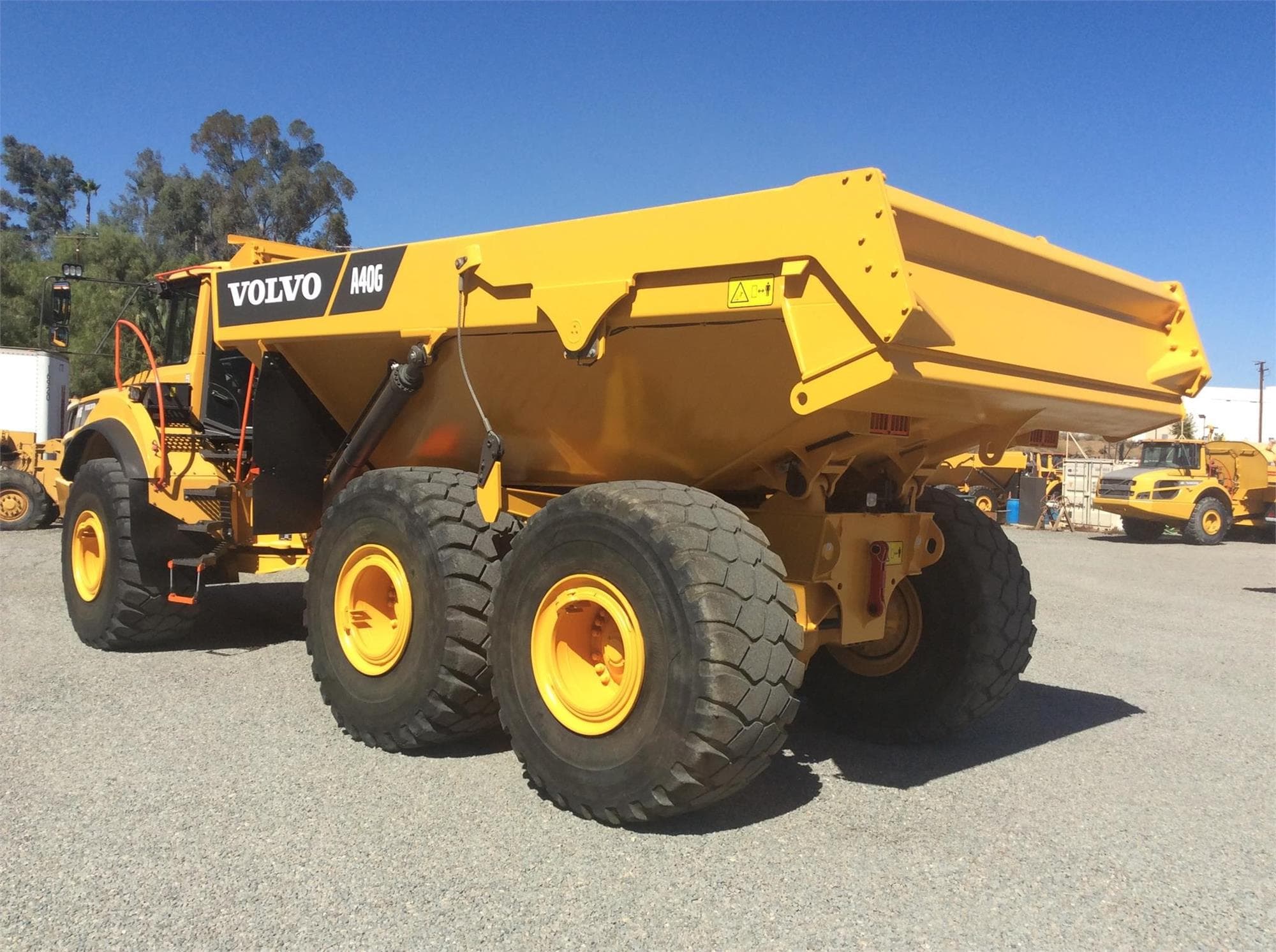 VOLVO A40G MrqaiNG.jpeg