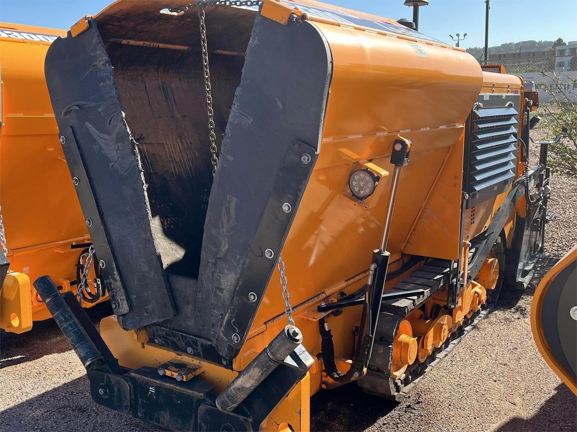 LEEBOY 5300 ftJ7dsK.jpeg