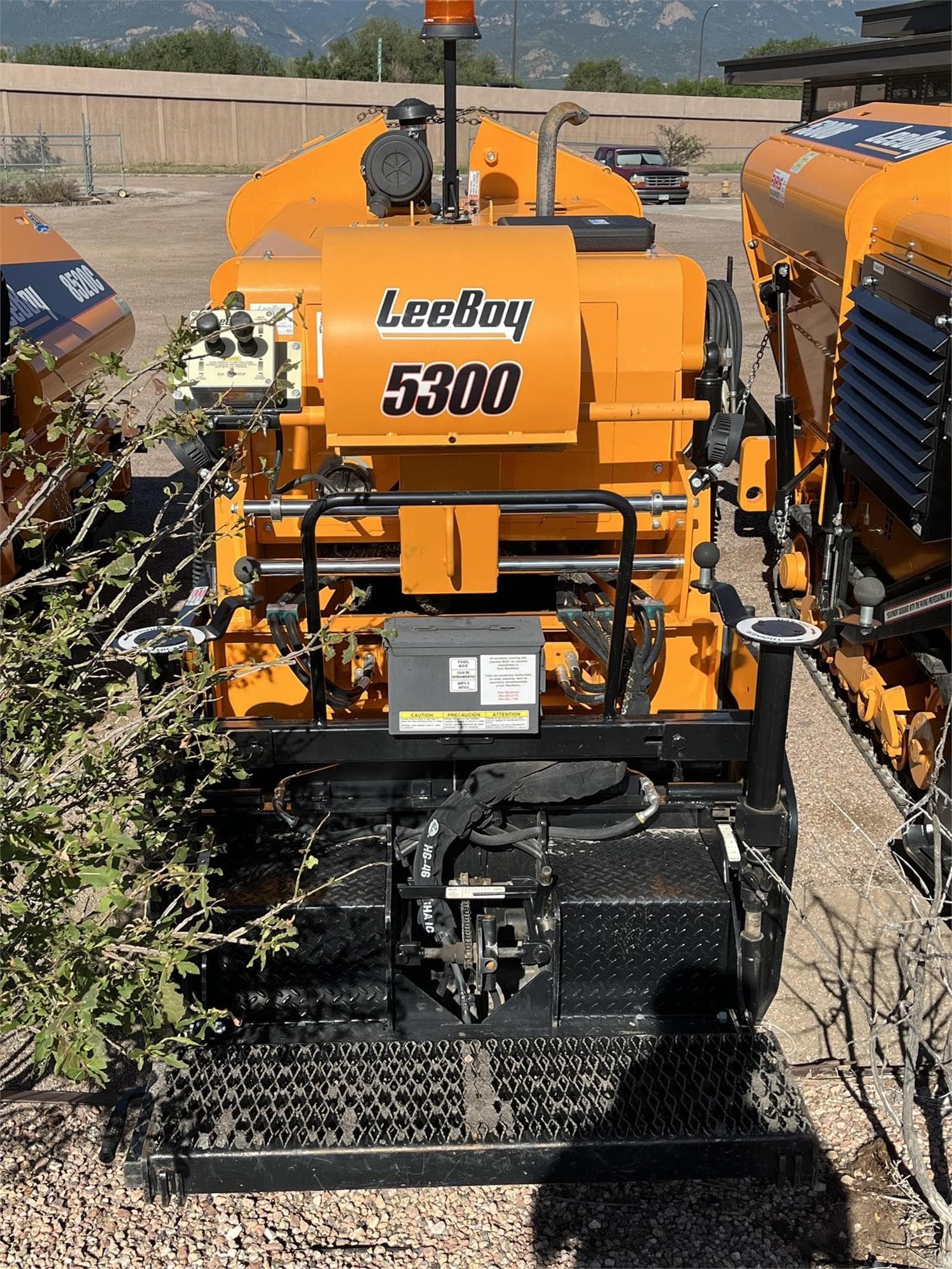 LEEBOY 5300 %2b8U3k.jpeg