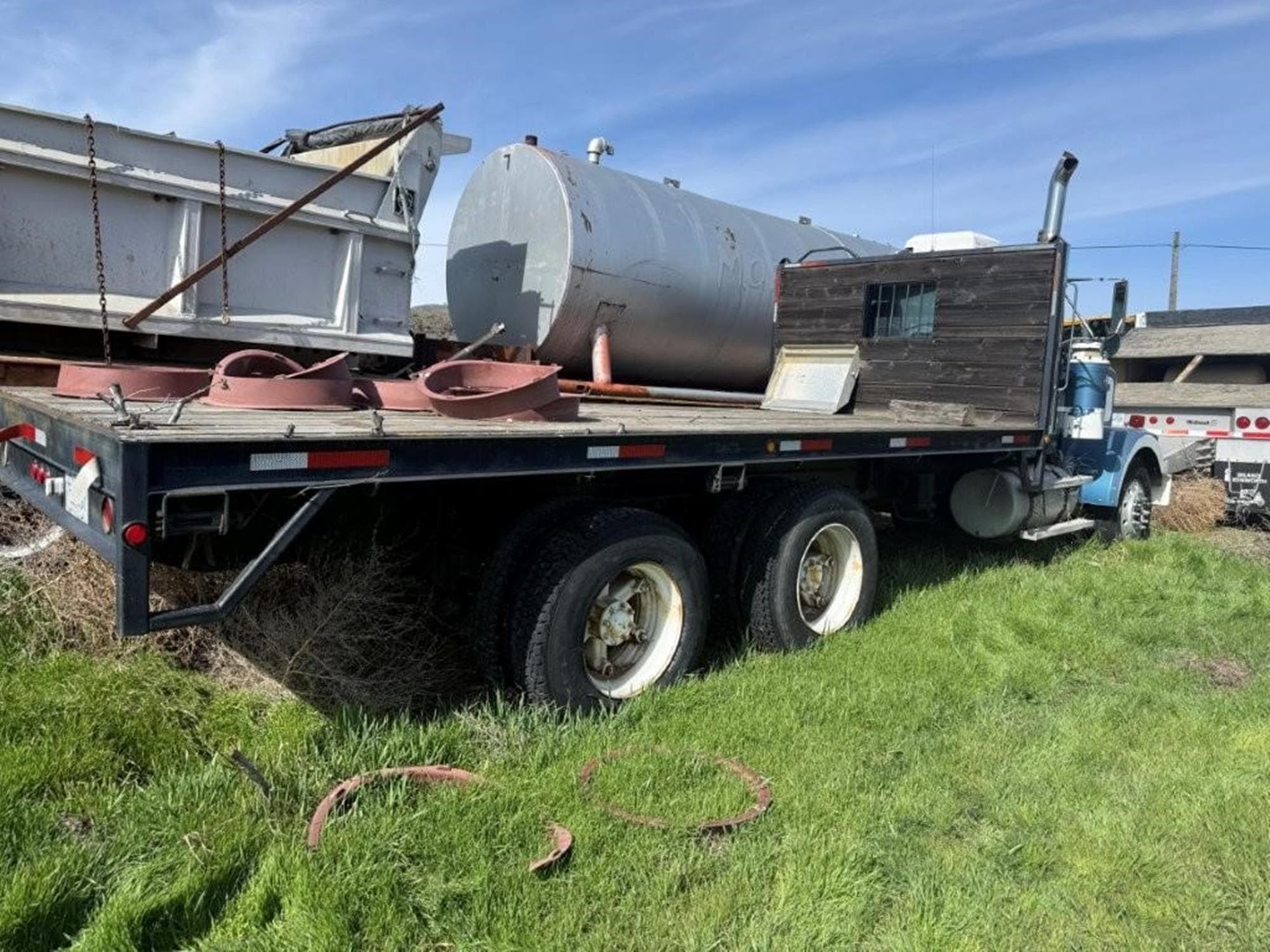 WESTERN STAR 4900 13BjSkh.jpeg